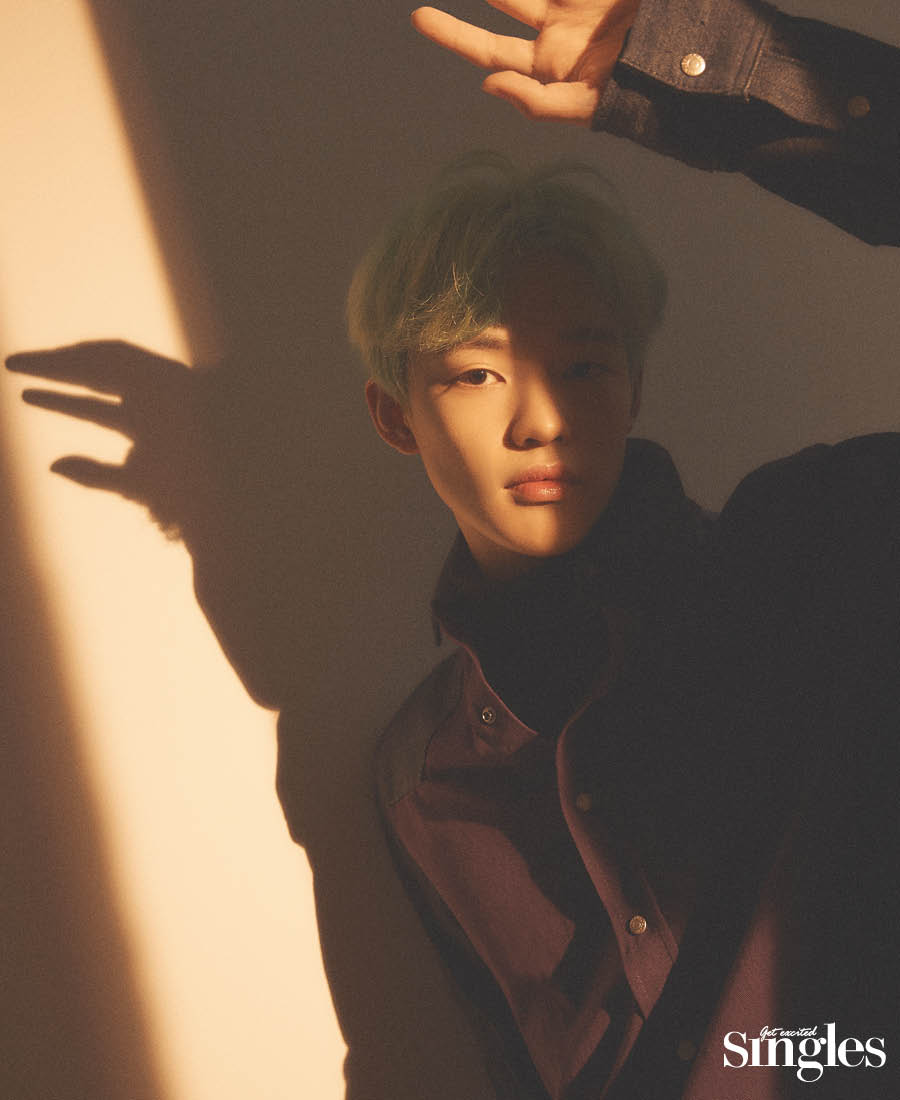NCT 천러의 싱글즈 화보 이미지