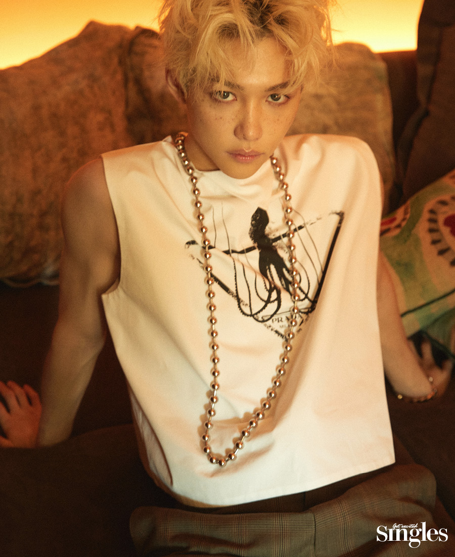 스트레이키즈 필릭스의 싱글즈 화보, 필릭스, 스키즈, 용복이,  용복, 필릭스, FELIX, 스트레이키즈 필릭스, SKZ 