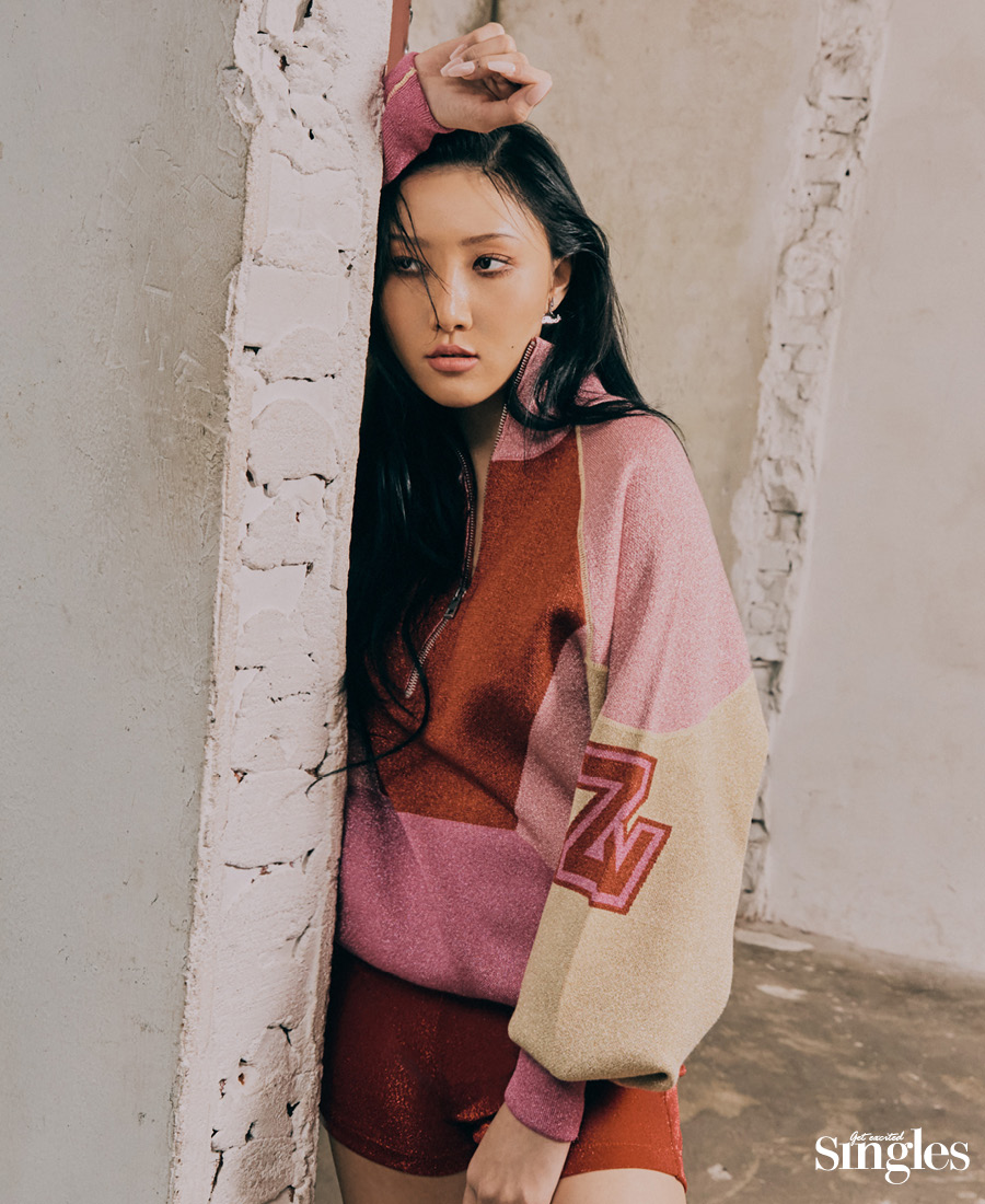 화사와 쟈디액볼테르의 싱글즈 화보, 화사, 마마무, 쟈딕앤볼테르