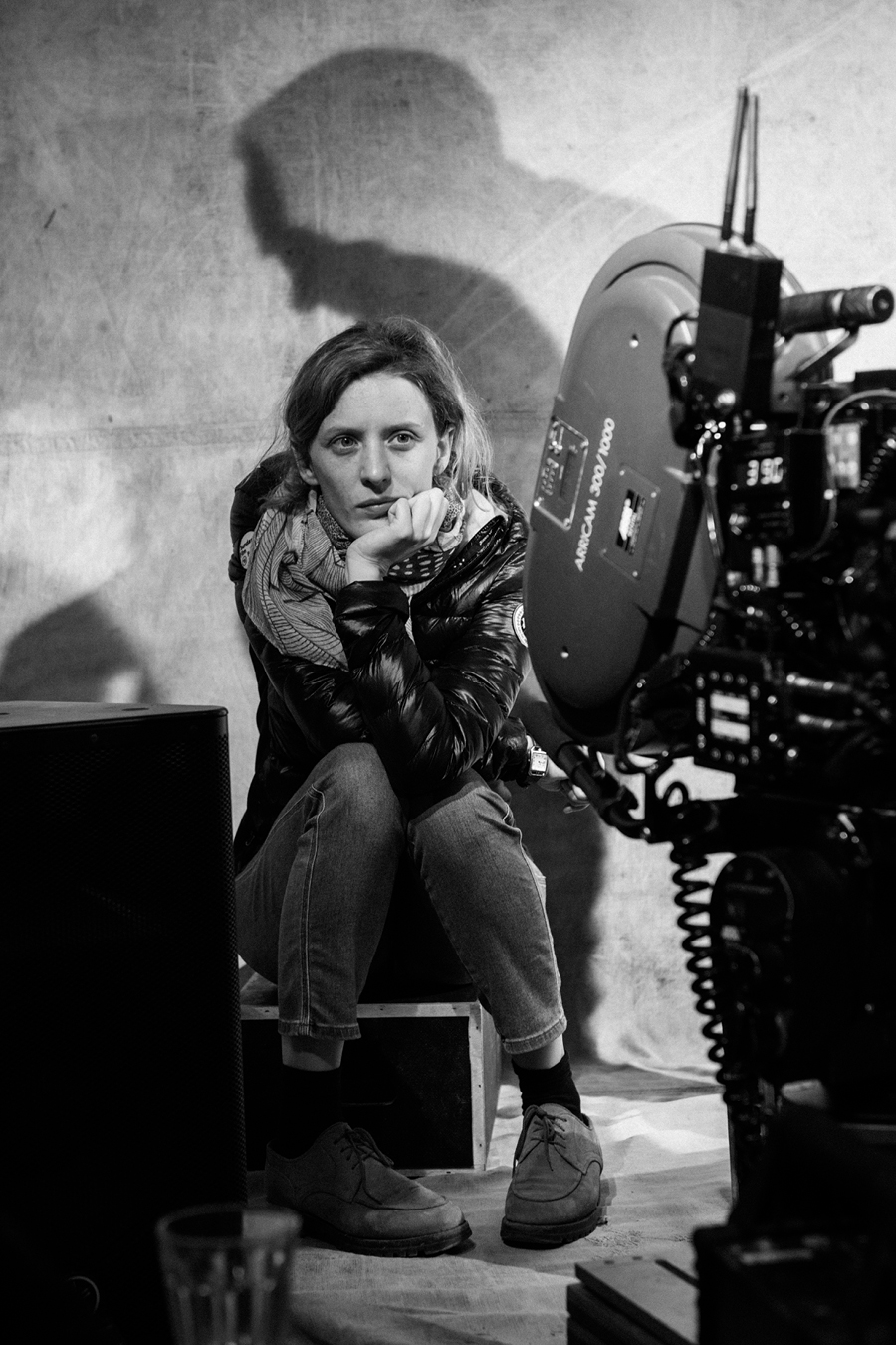 영화감독 미아 한센-러브 포트레이트..