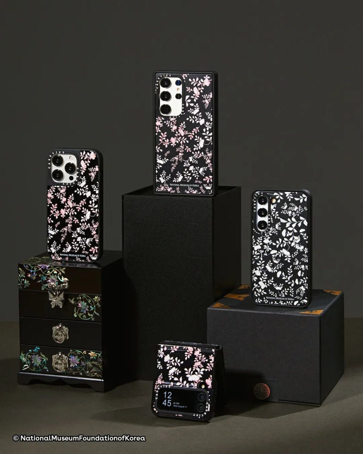 국립중앙박물관x케이스티파이 콜라보레이션 케이스 사진