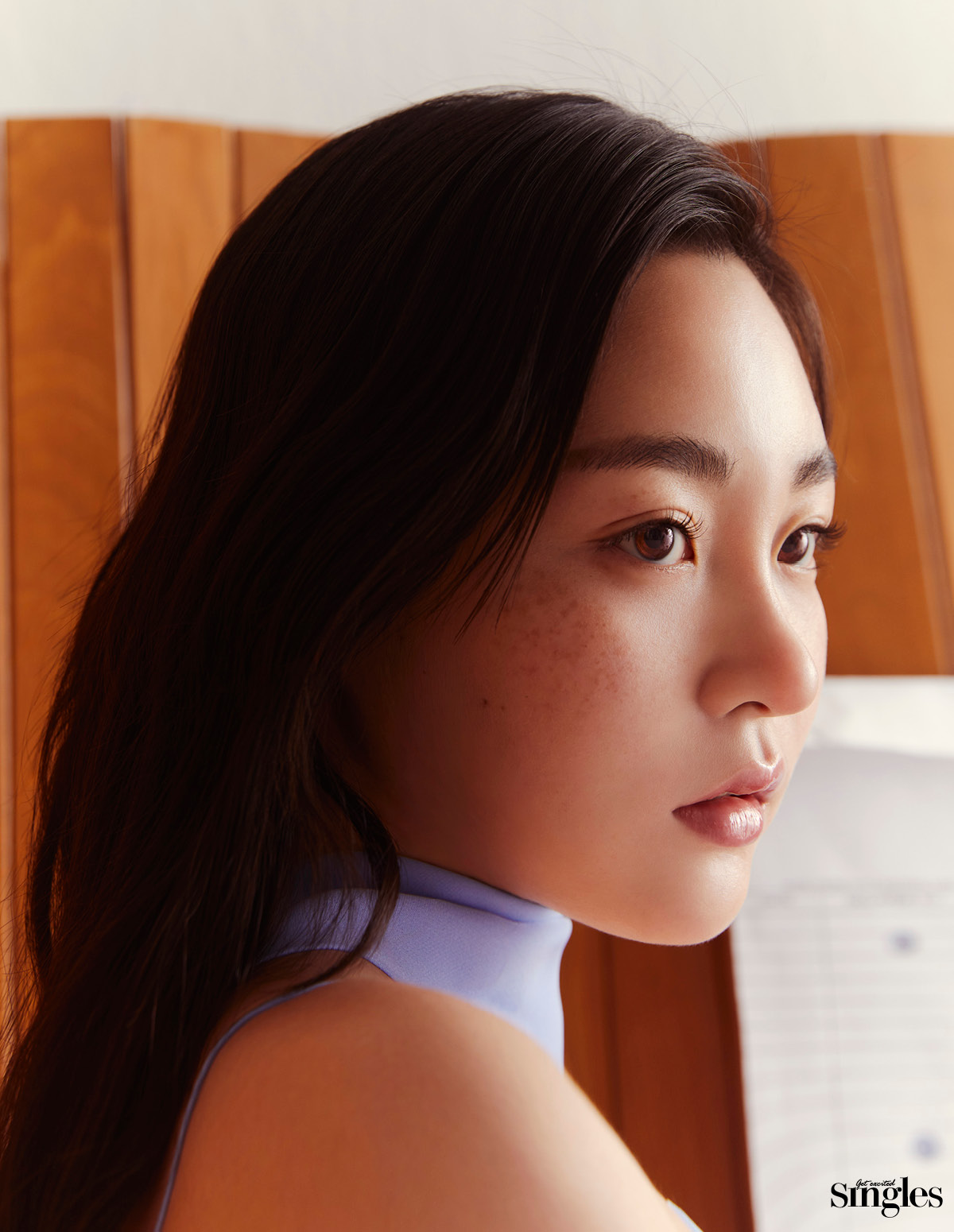 김민하, 아이소이가 함께한 싱글즈 화보, 김민하, 아이소이, 잡티세럼, 단아주단, 아이소이잡티세럼