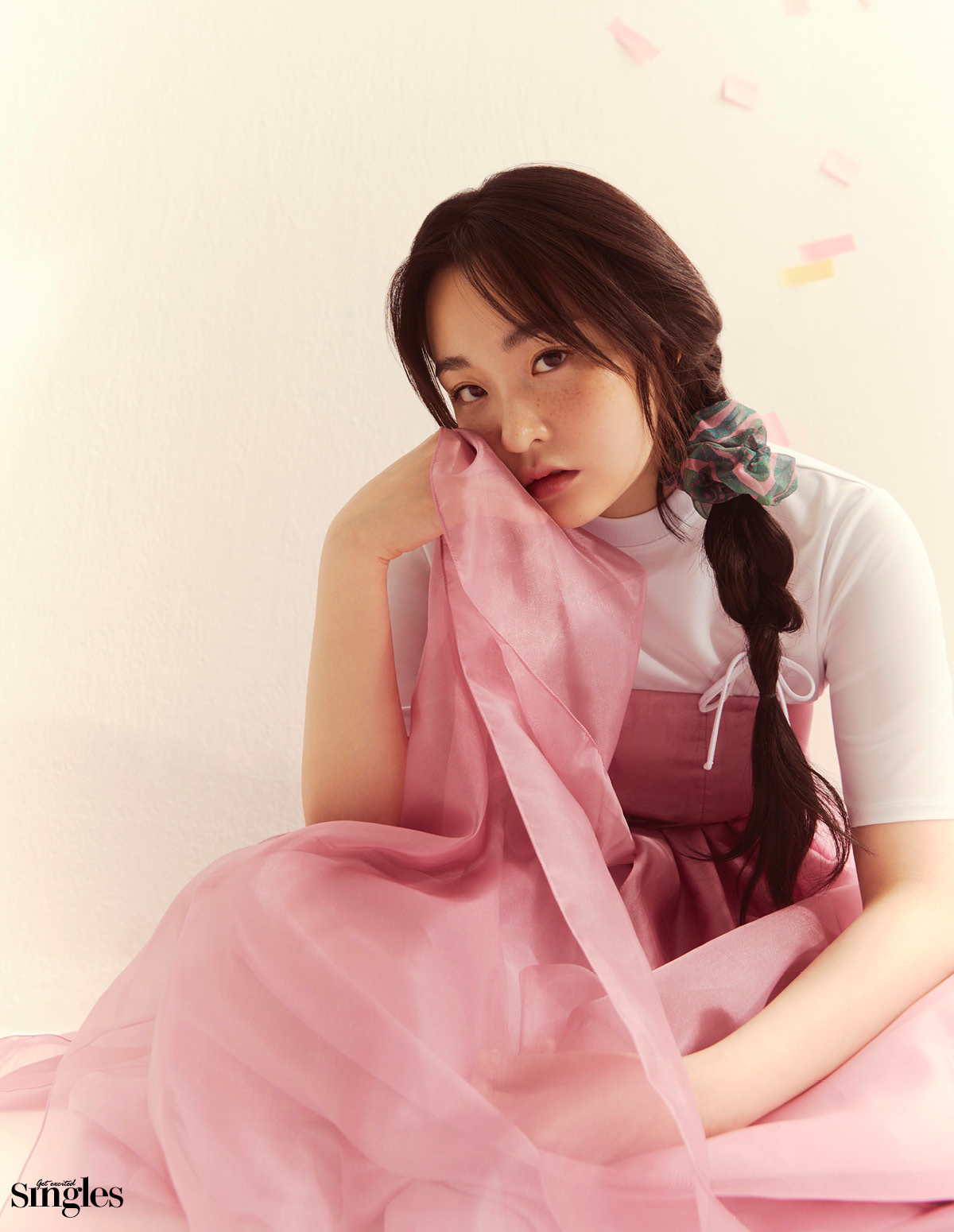 김민하와 아이소이가 함께한 싱글즈 뷰티 화보, 김민하, 아이소이, 민낯을 드러내자, 김민하 생얼, 김민하, 파친코, 김민하 파친코