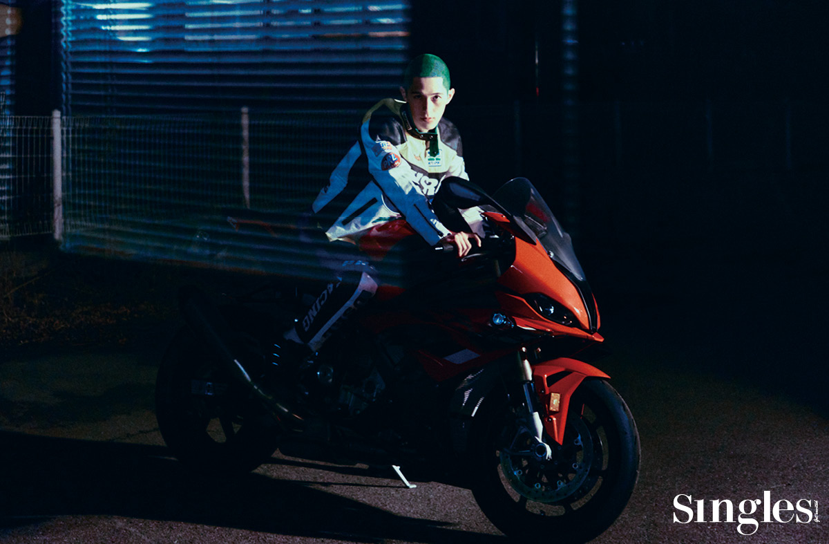 증강현실 패션 화보