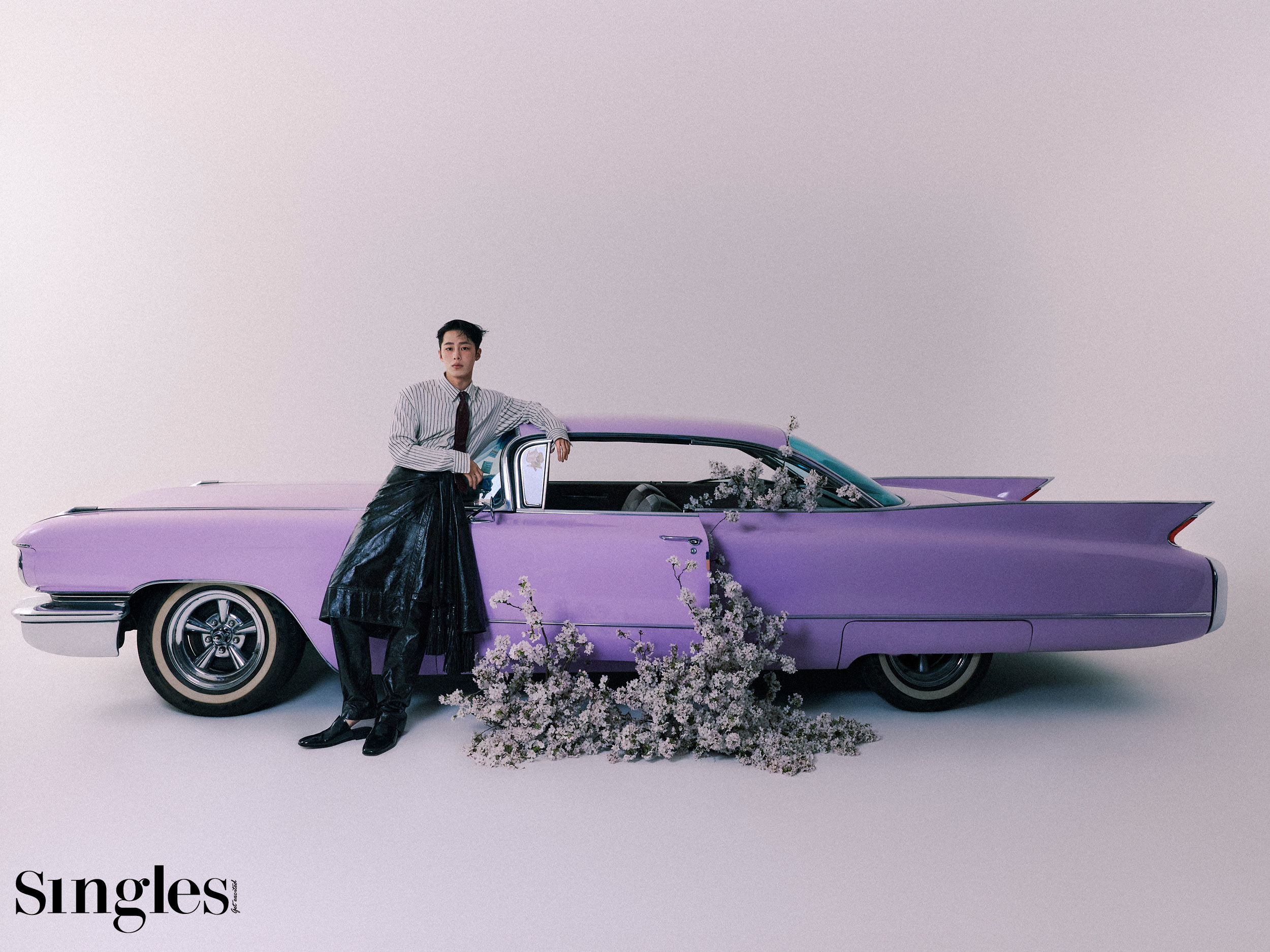 이재욱, 이재욱 화보, 이재욱 싱글즈 화보, 이재욱 로얄로더,  이재욱 환혼, 이재욱 장욱, 이재욱 인터뷰, 이재욱 상탈, 이재욱 자켓, 이재욱 스카프, 이재욱 카리나, 이재욱 상탈