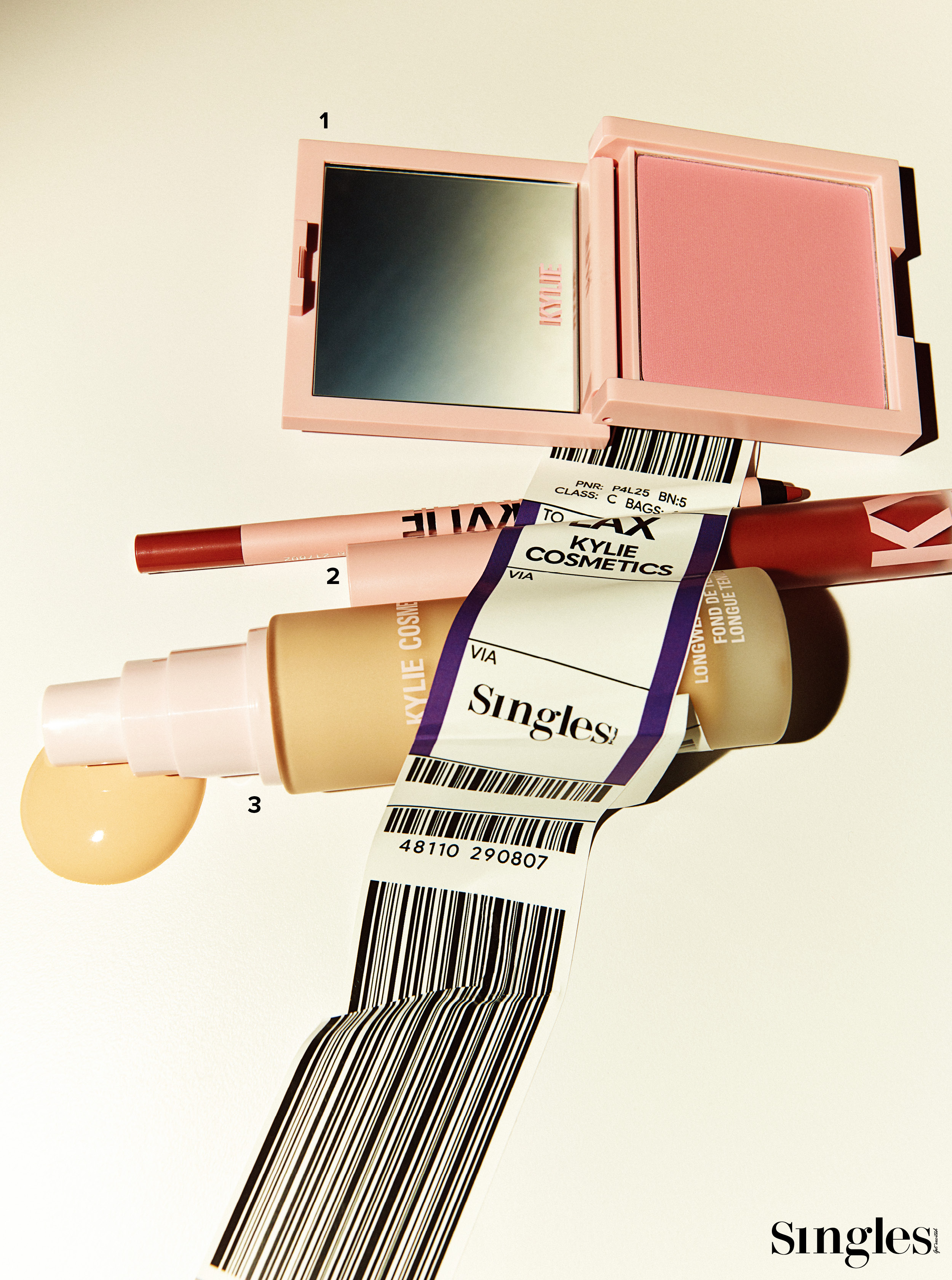 카일리 코스메틱 프레스드 블러시 파우더 윈터 키스드, 카일리 코스메틱 립 블러시 키트 북드 앤 비지, 카일리 코스메틱 파우더 플러시 롱웨어 파운데이션 3N