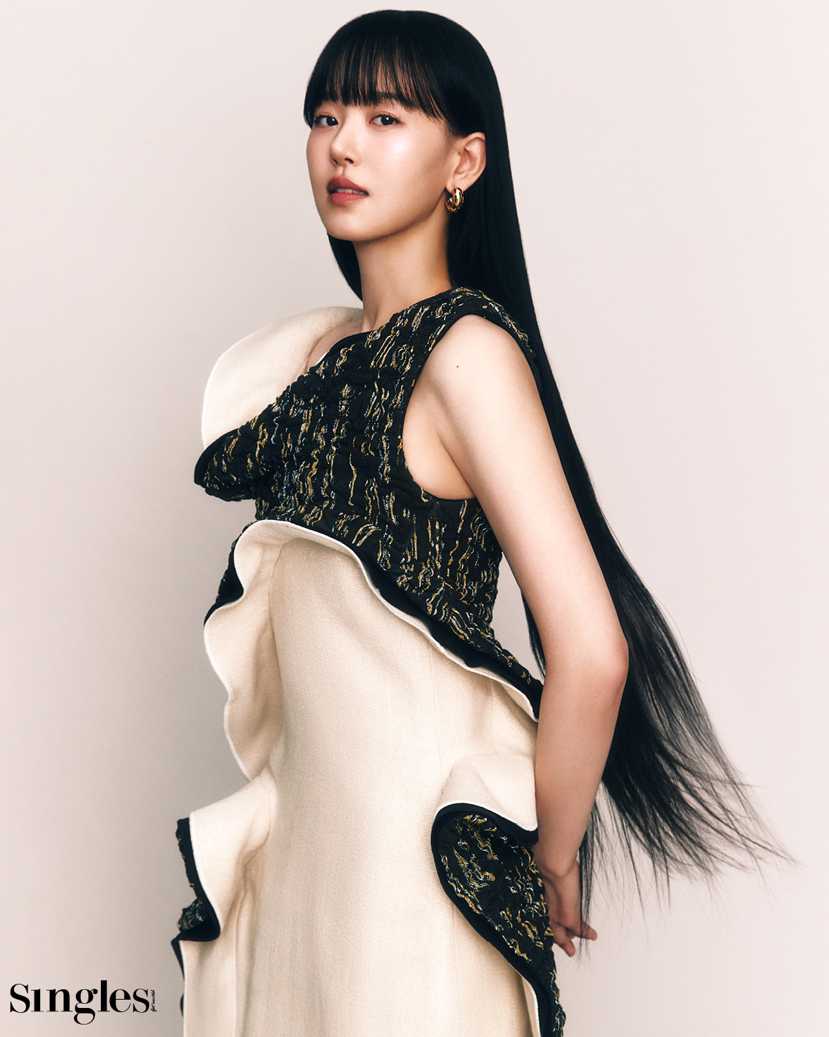 고경표, 강한나 싱글즈 화보