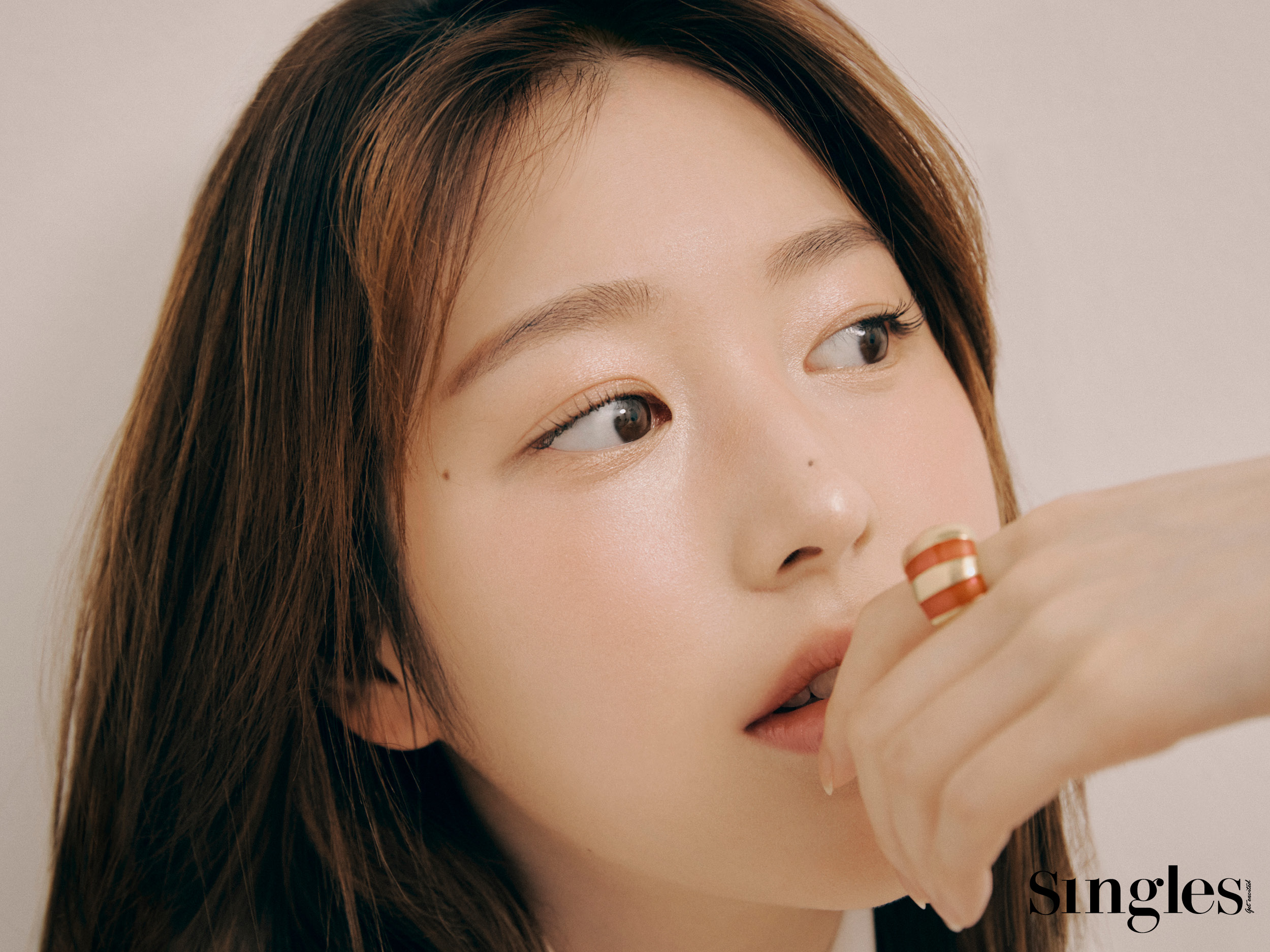 장다아의 싱글즈 화보. 장다아, 장다아 화보, 장다아 연기, 장다아 장원영