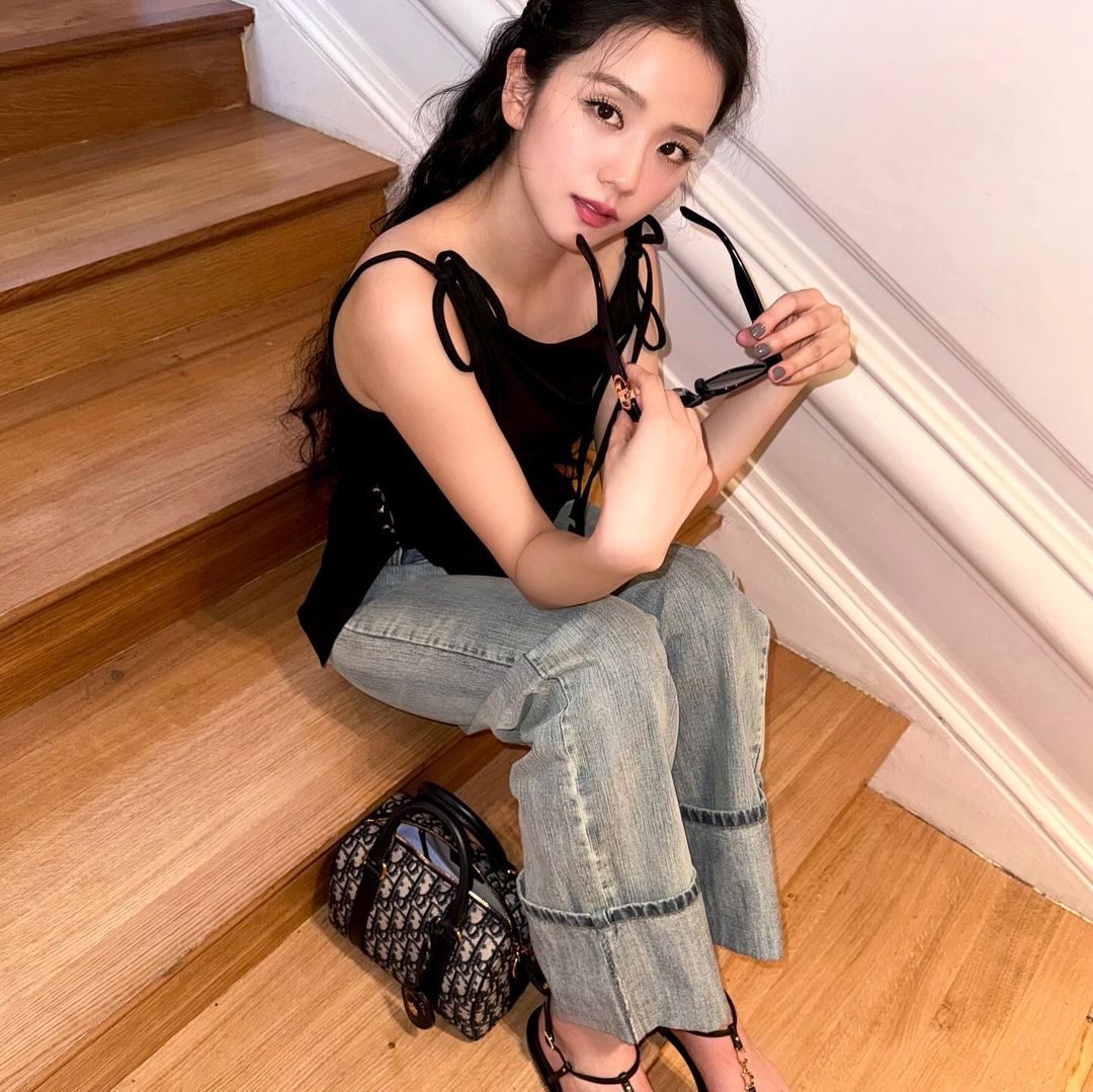 블랙핑크 지수의 블랙톱 스타