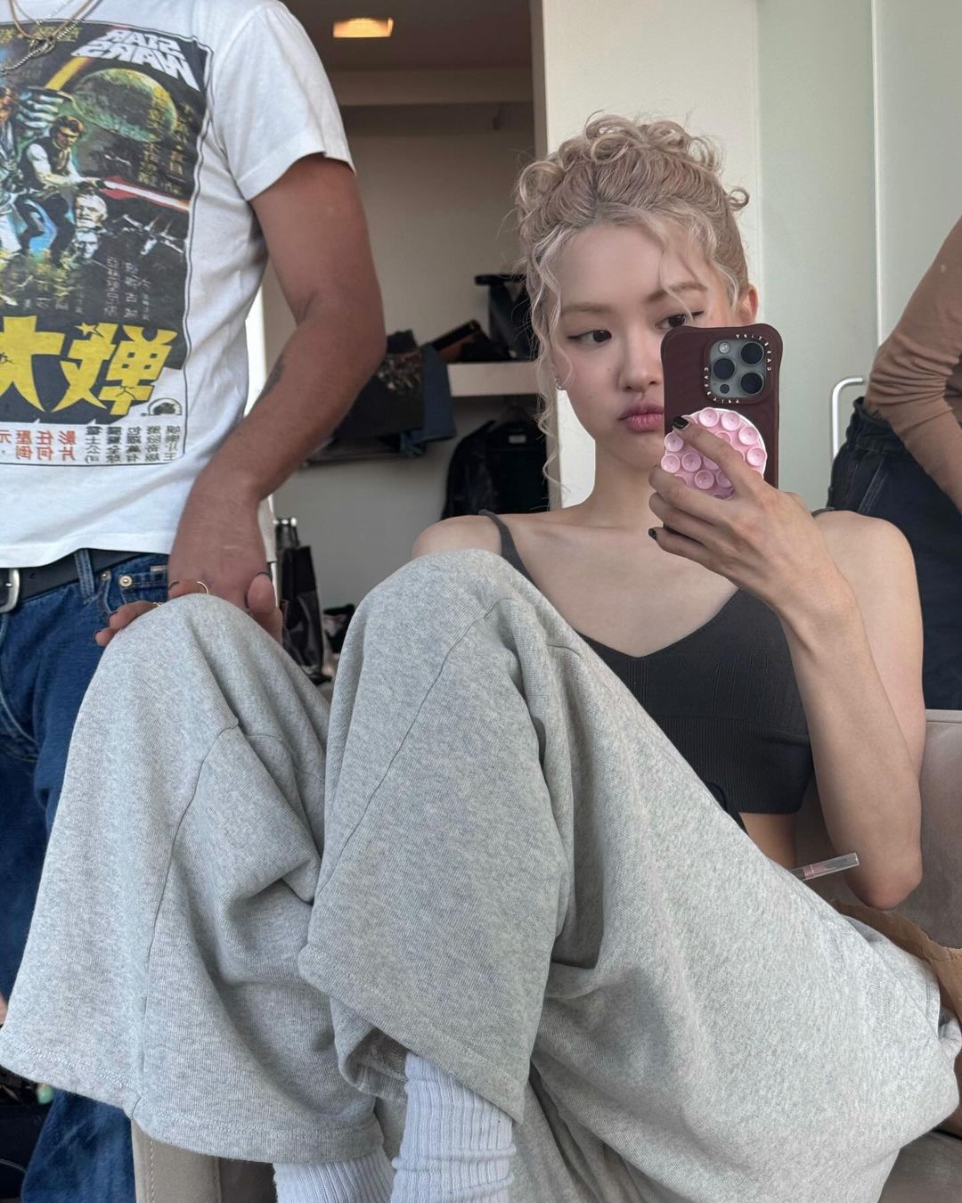 지금 로제가 꽂힌 헤어스타일