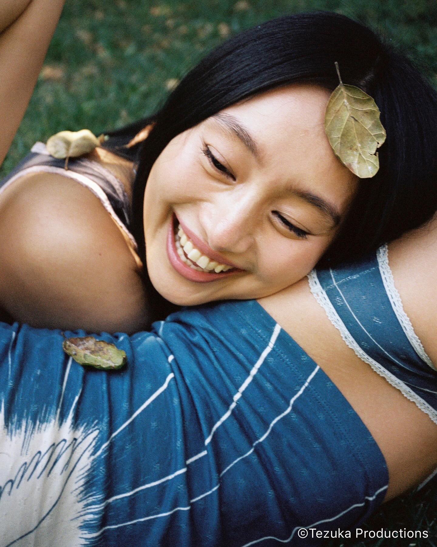 미즈하라 키코가 론칭한 의류 브랜드 오피스 키코가 전설적인 만화가 데즈카 오사무의 대표작 <불새>에 영감을 받은 컬렉션을 선보인다. 