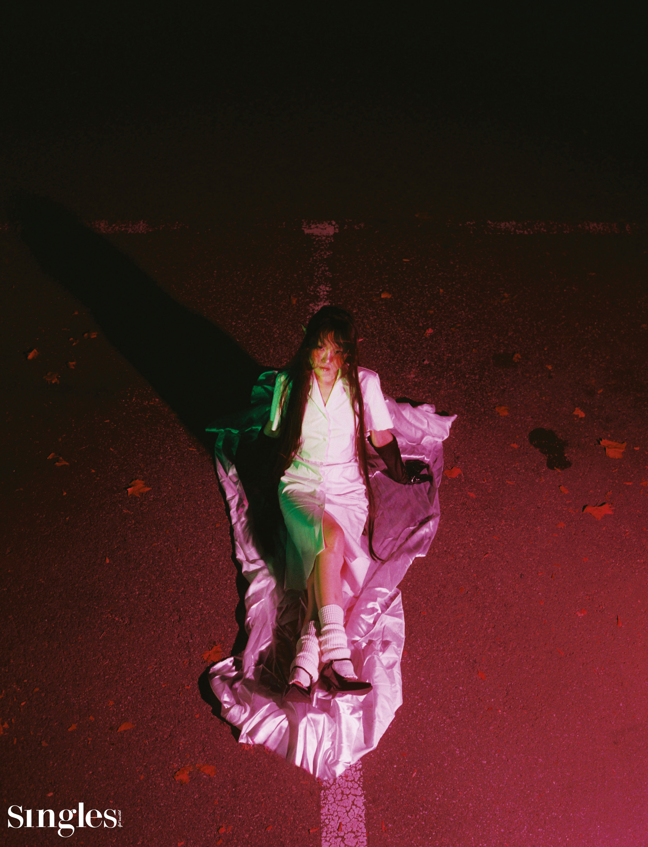 싱글즈 패션 화보, 미우미우