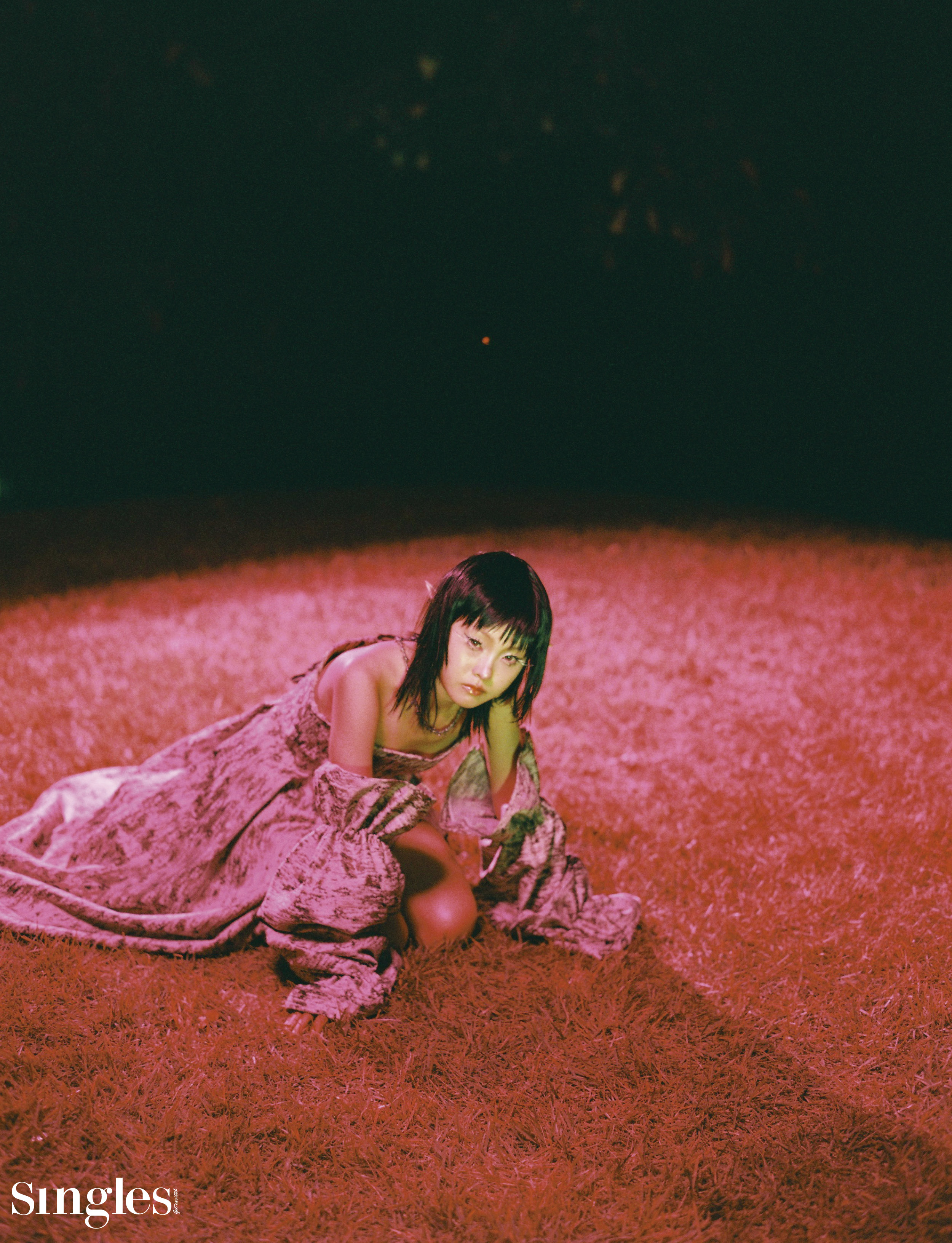 싱글즈 패션 화보, 리리