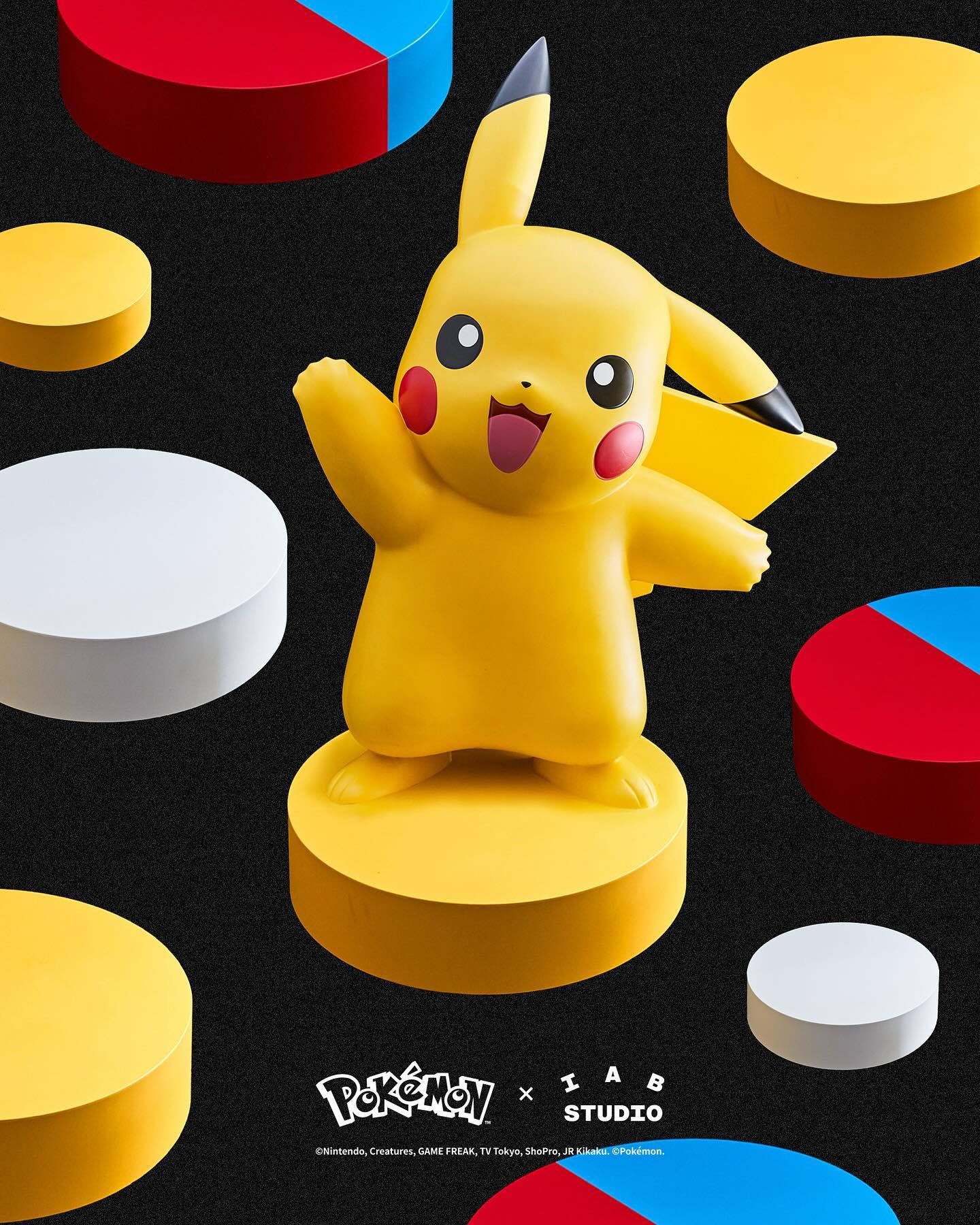 아이앱 스튜디오가 <포켓몬>과 협업한 컬렉션을 출시했다. 