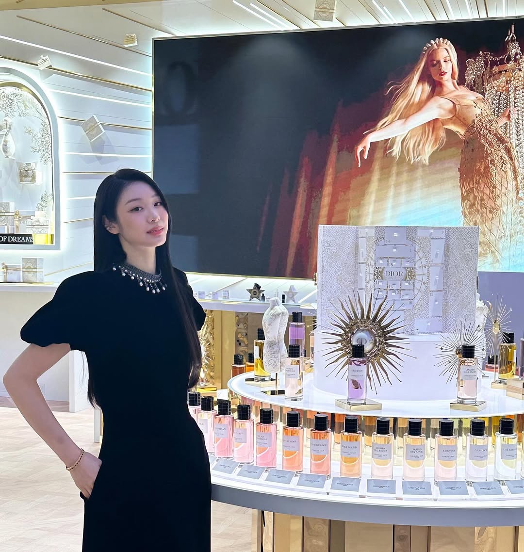 디올 팝업에 등장한 김연아