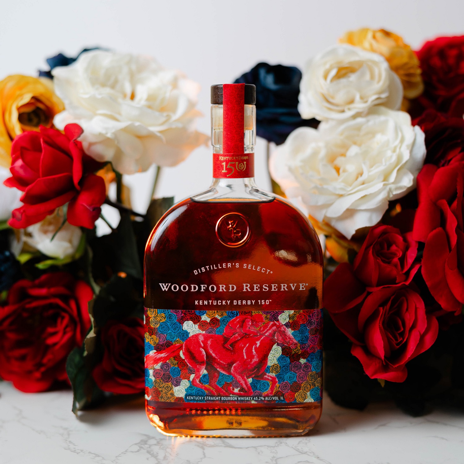 우드포드 리저브의 한정판 2종 ‘홀리데이 리미티드 에디션’과 ‘켄터키 더비 150주년 리미티드 에디션