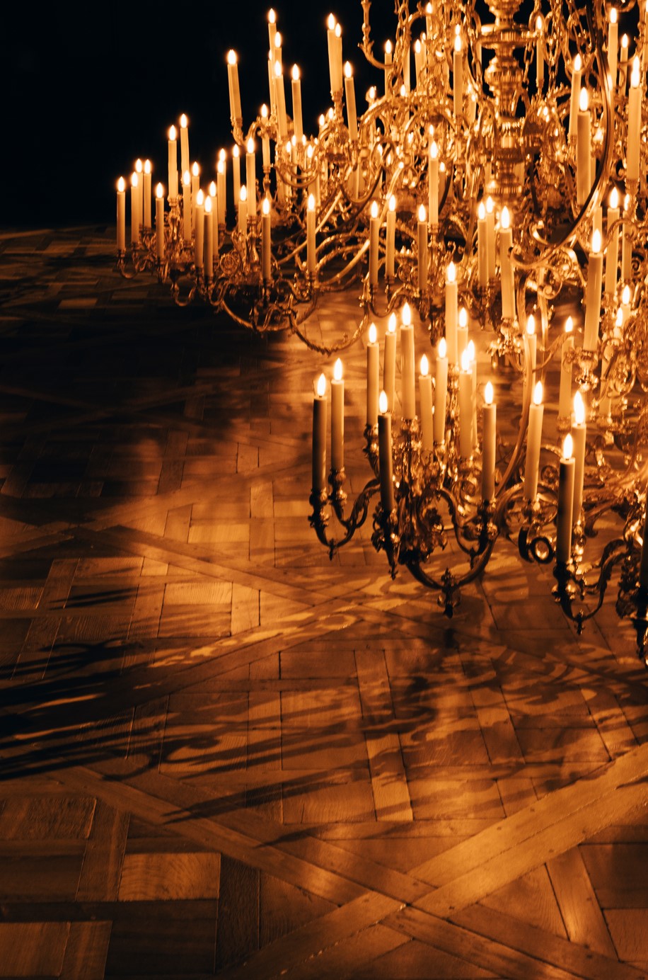 생 로랑 2025 FW 맨즈 컬렉션