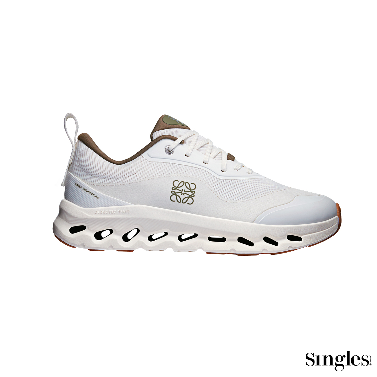 로에베 x 온 클라우드틸트 2.0 스니커즈