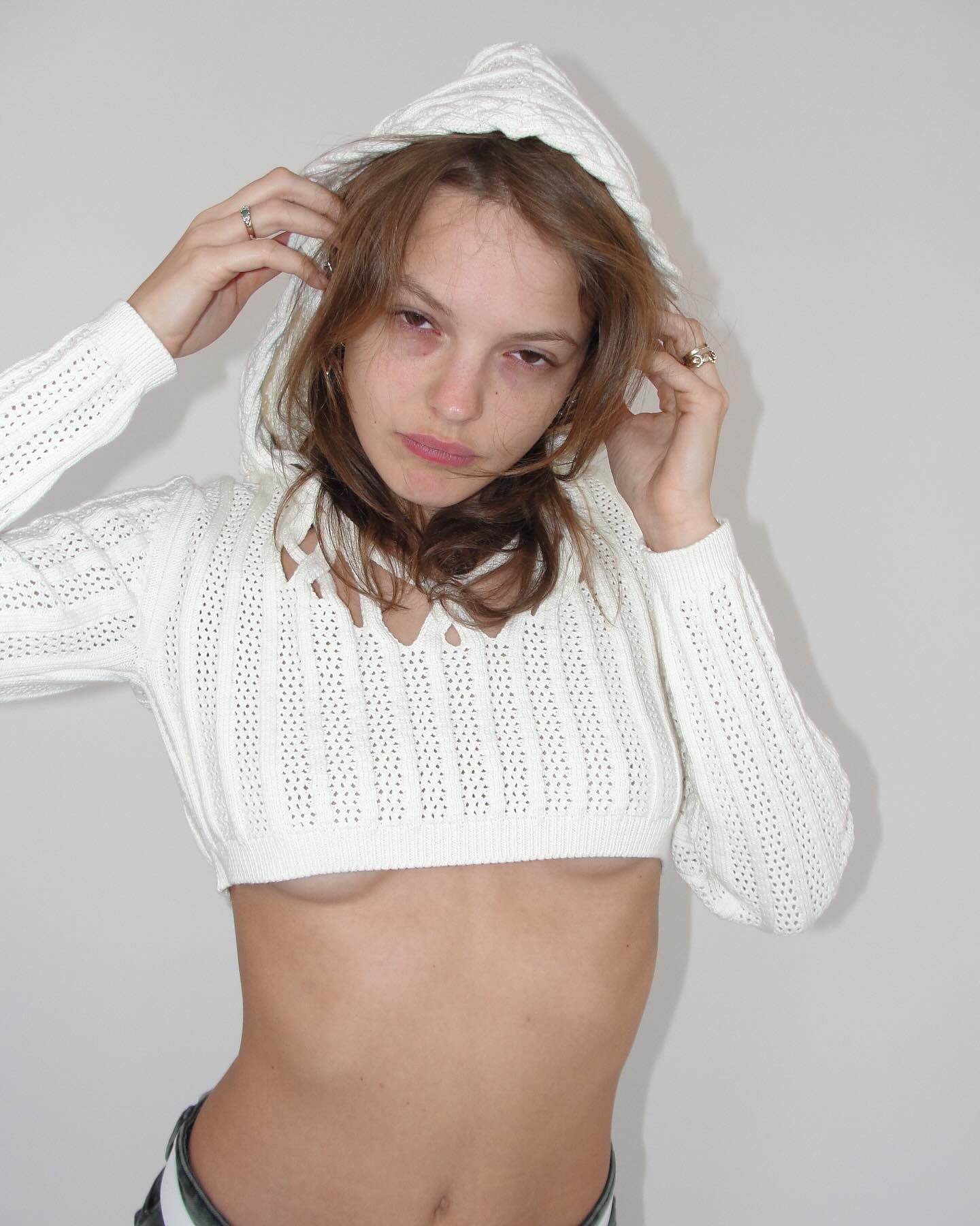 헤븐 바이 마크 제이콥스의 키치한 감성과 와이 프로젝트의 반항 정신을 결합한 협업 컬렉션.