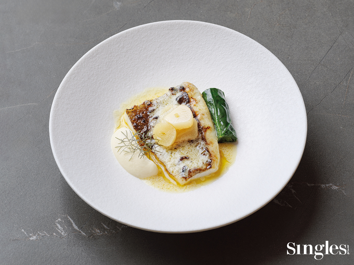 사라우츠, 최경훈