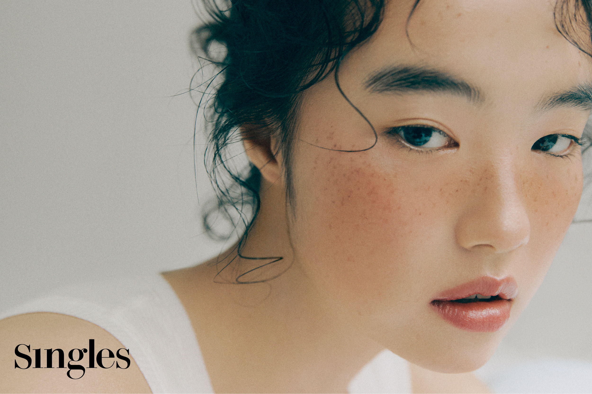 선키스드 메이크업, 베이지크, 릴리바이레드, 로에베