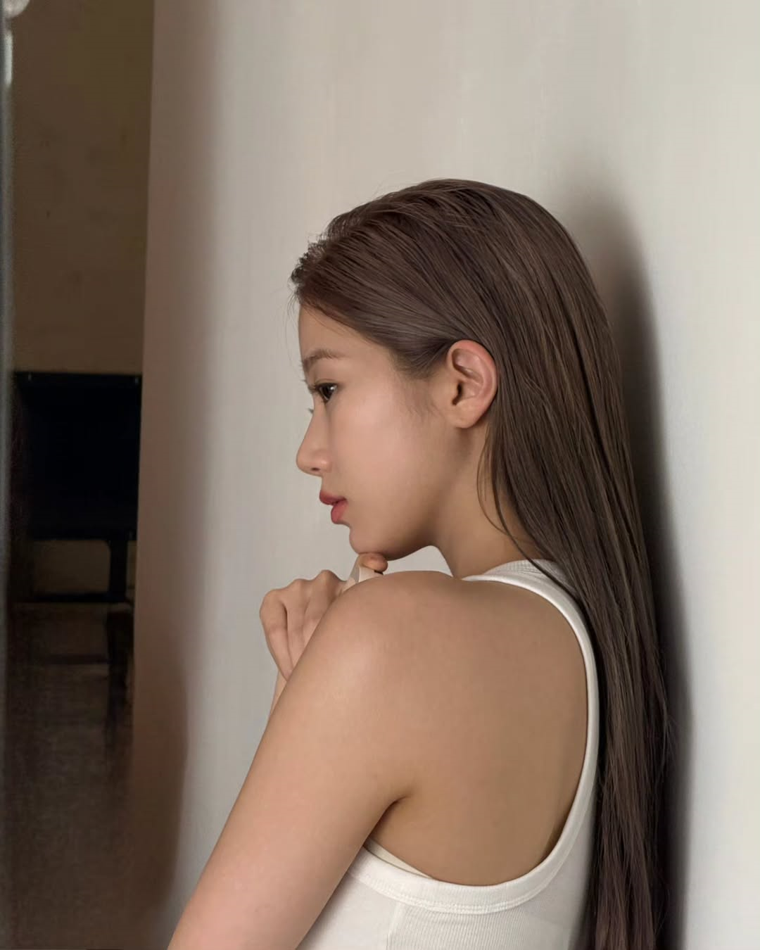 르세라핌 카즈하 애쉬 브라운 헤어