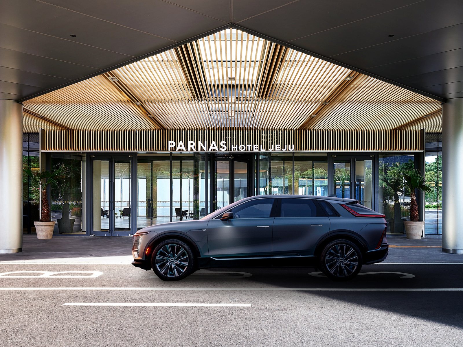 ‘캐딜락 럭셔리 드라이빙 익스피리언스