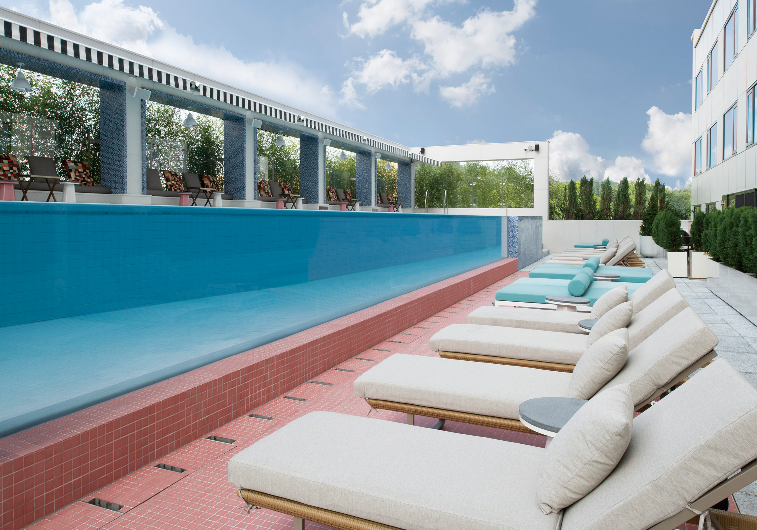 몬드리안 서울 이태원 알티튜드 풀 앤 라운지