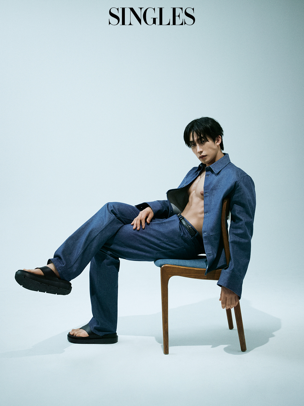 배우 이상이의 싱글즈 화보이미지, 굿보이 이상이, 깡촌캉스 이상이, 이상이 화보, 이상이 연극. 