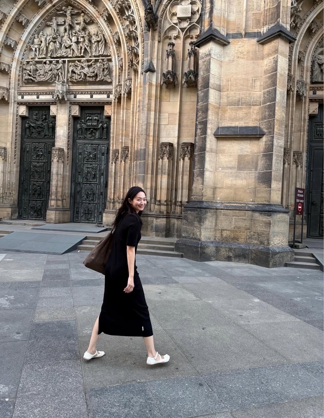 신민아의 비브람 파이브핑거스 신발