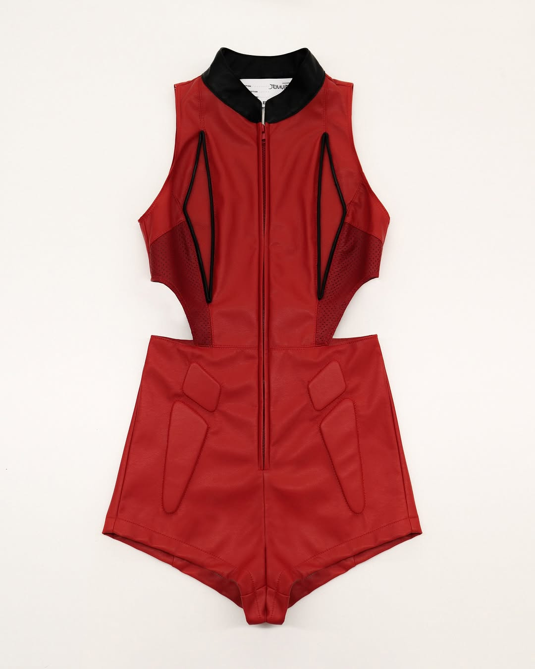 블랙핑크 제니를 위한 르쥬(Leje)의 커스텀 보디슈트