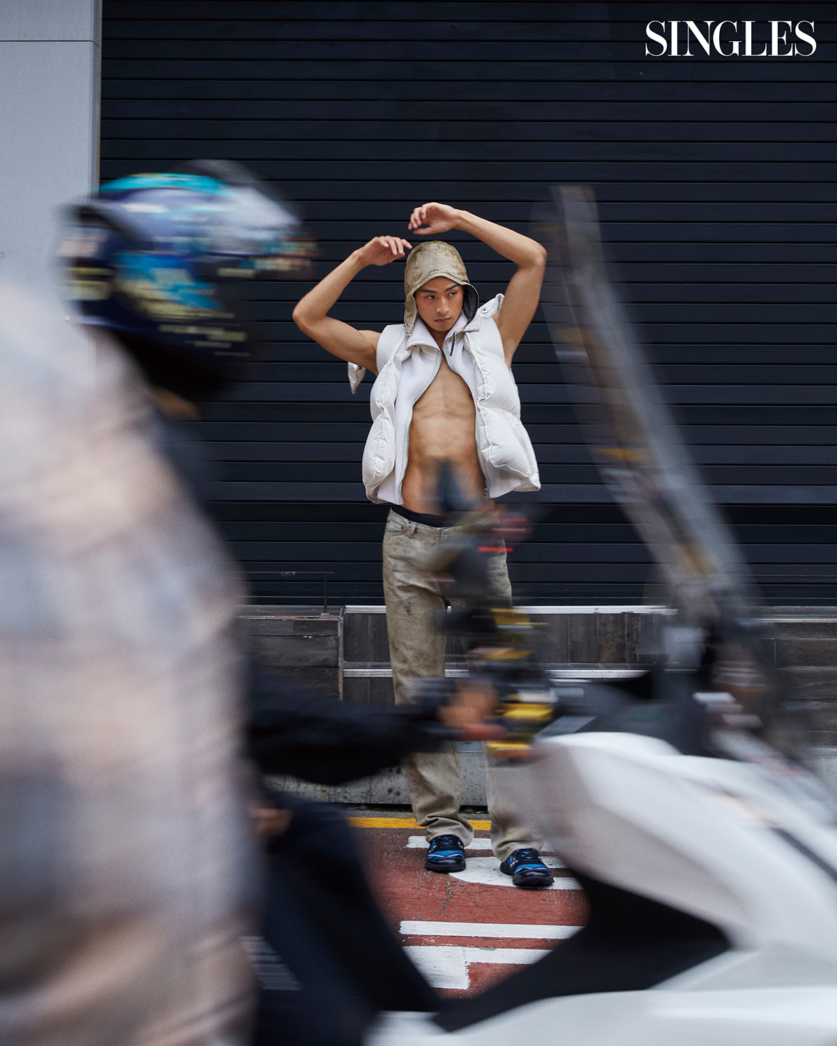 2025 남성복 트렌드 화보이미지. 패션, 남성복, 생로랑, 토즈, 프라다