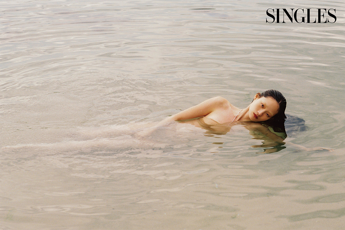 신현지, 패션화보, 싱글즈 8월호