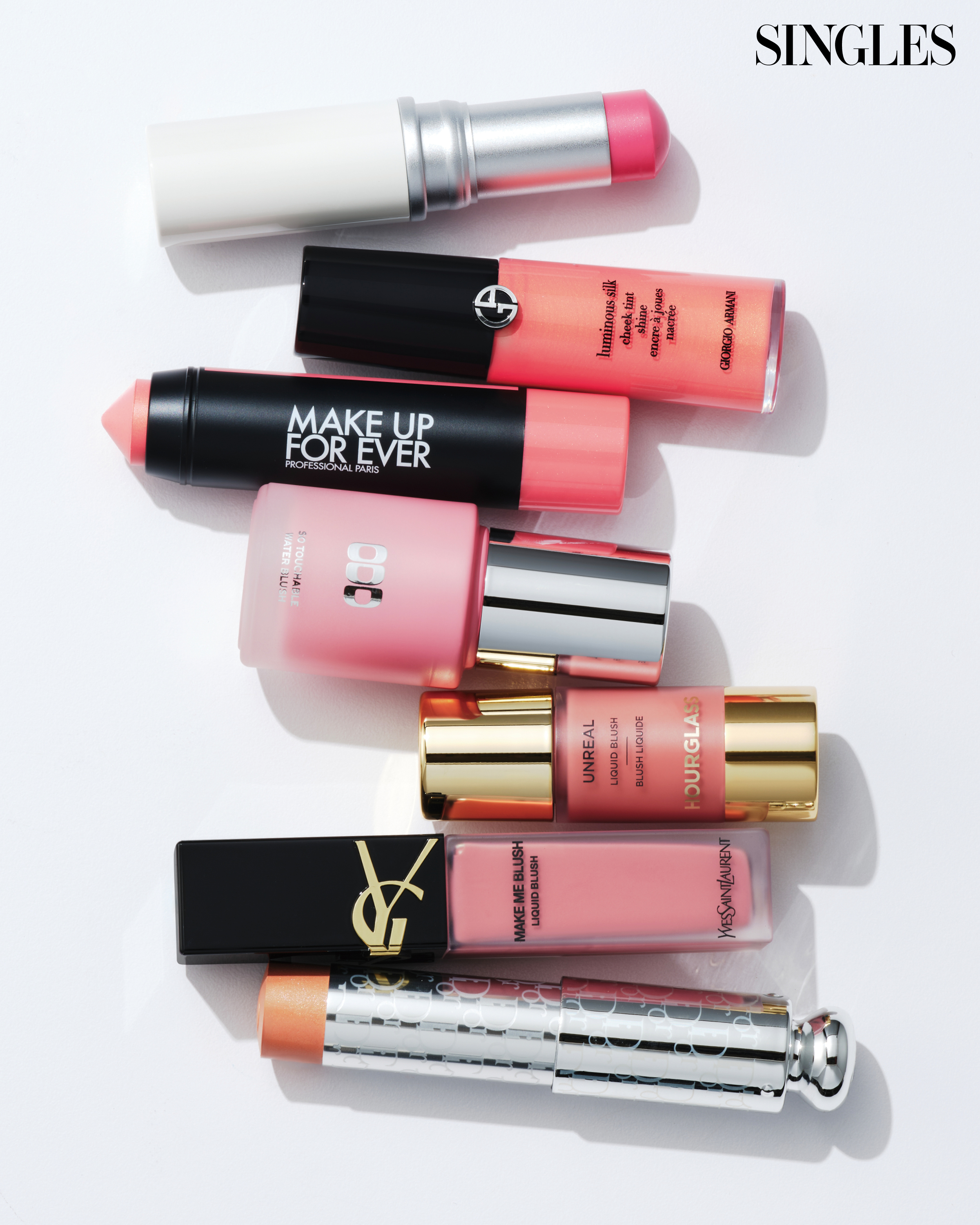 다양한 블러셔 메이크업 제품