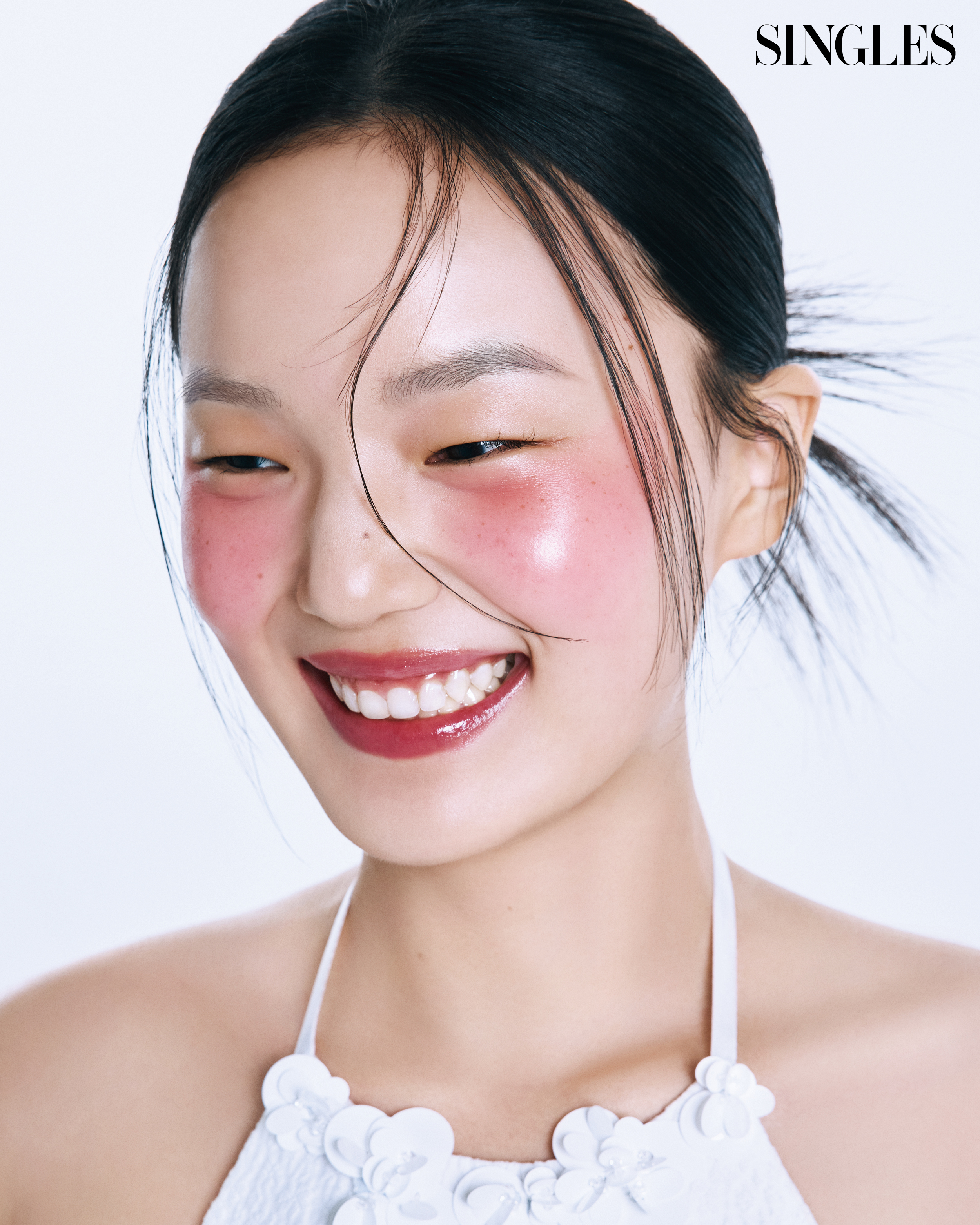 스프레드 아웃 블러셔 메이크업