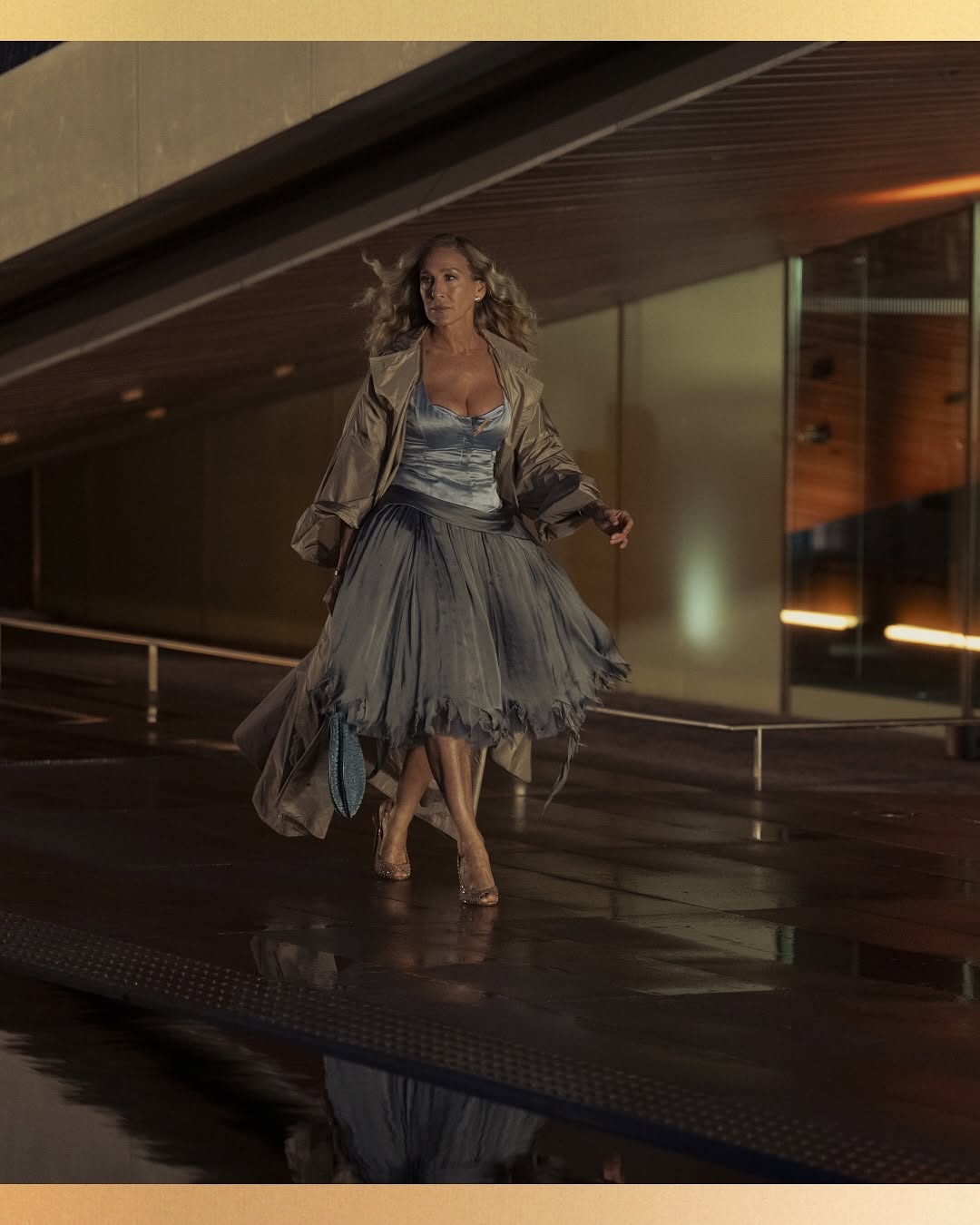 앤 저스트 라이크 댓 캐리