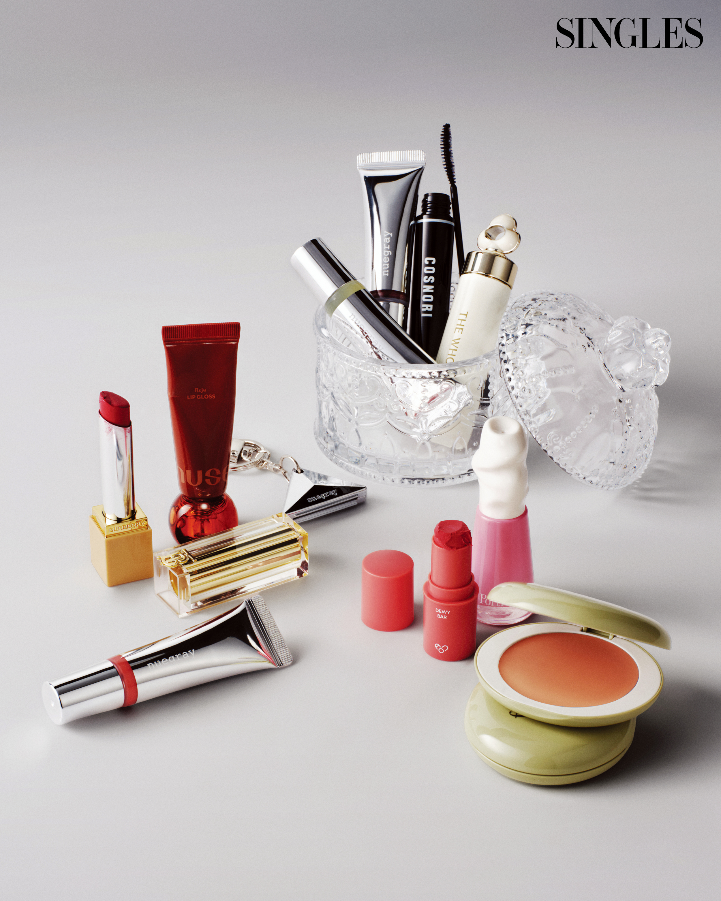 버버리 뷰티 브릿 샤인 634 루바브 3g, 누스 리쥬 립 글로스 06 펩티 코코 10.5g, 누그레이 선빔 립 트리트먼트 SPF25 PA++ 10ml, 코스노리 아이래쉬 틴팅 세럼 딥블랙 9g, 더후 에센셜 립 글로우밤 3.3g, 포트레 새틴 핏 리퀴드 치크 포그 라벤더 3.5ml, 에이오유 듀이 촉촉바 01 슈가바 2g, 더프레시안 에그라이크 크림 블러쉬 밀키 모카 6.5g ? 입술과 치크 생기, 볼륨, 보습 케어