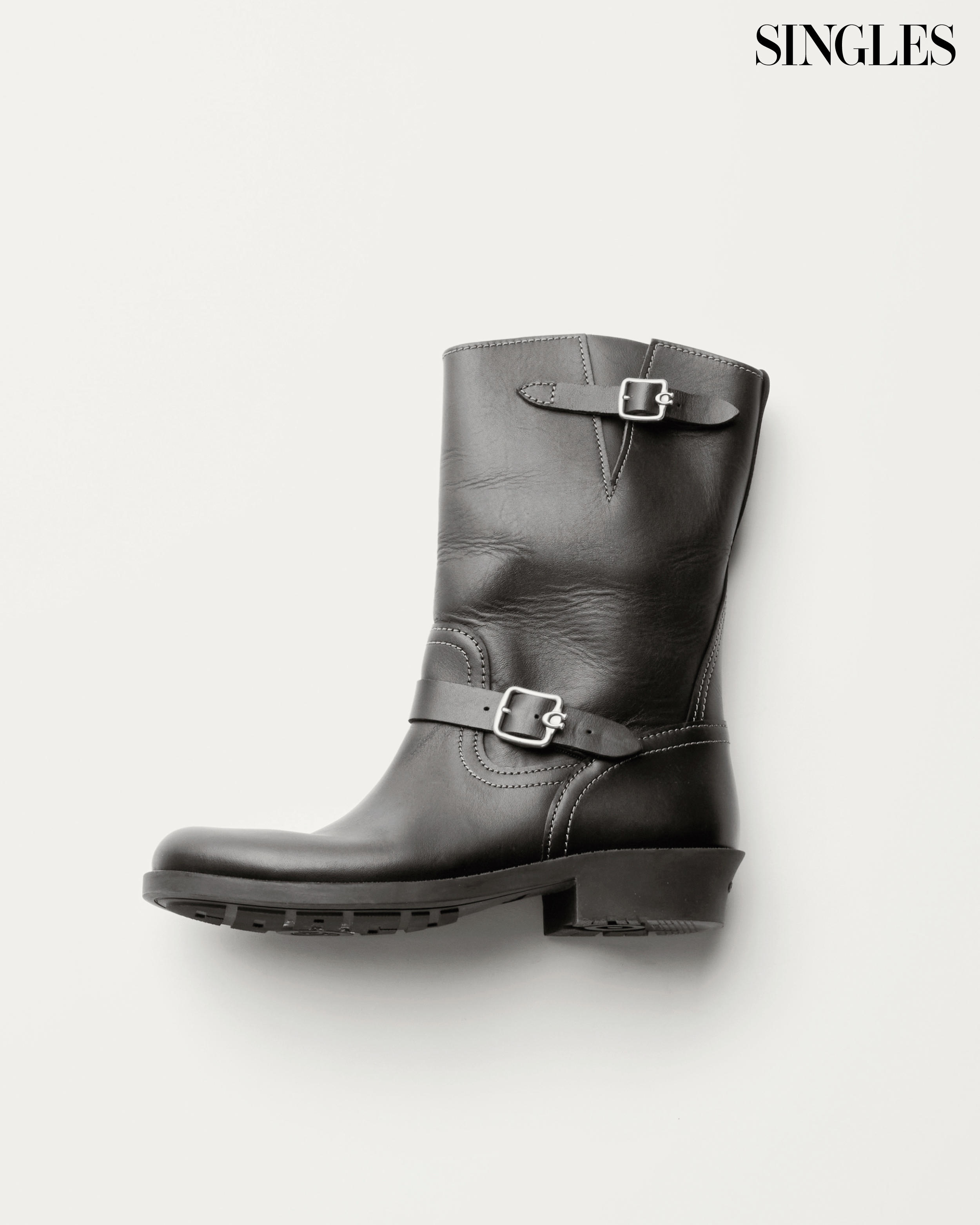 코치 부츠 이미지