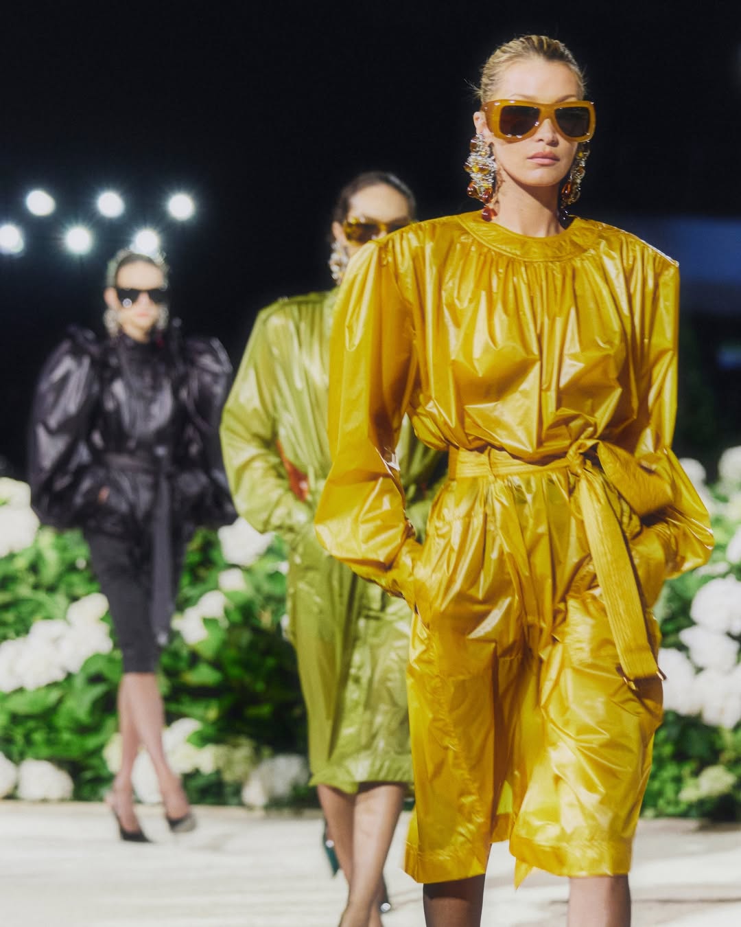 2026 S/S 파리 패션위크 생 로랑 런웨이