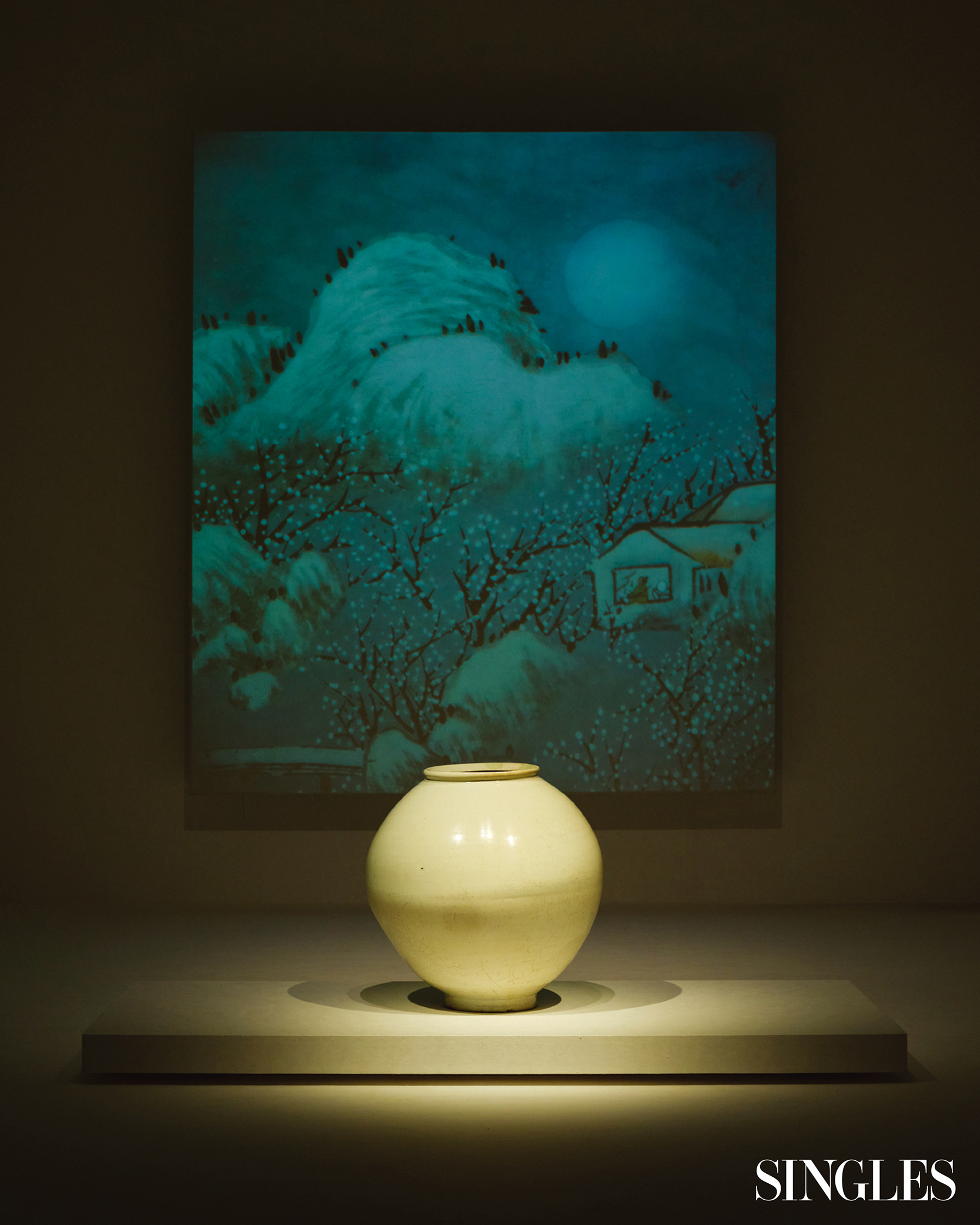 고아한 매력의 달항아리