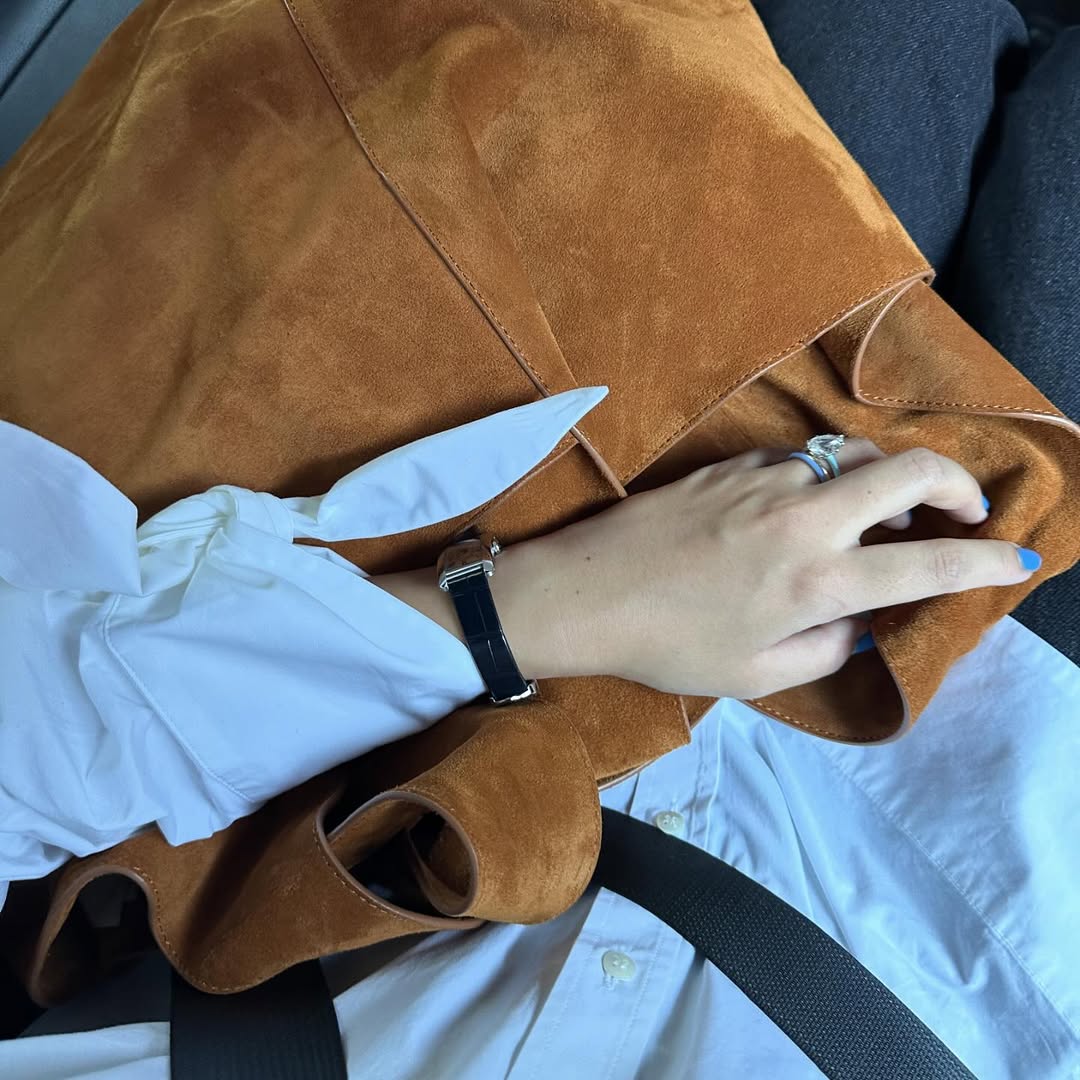 다혜 드 지방시 패션