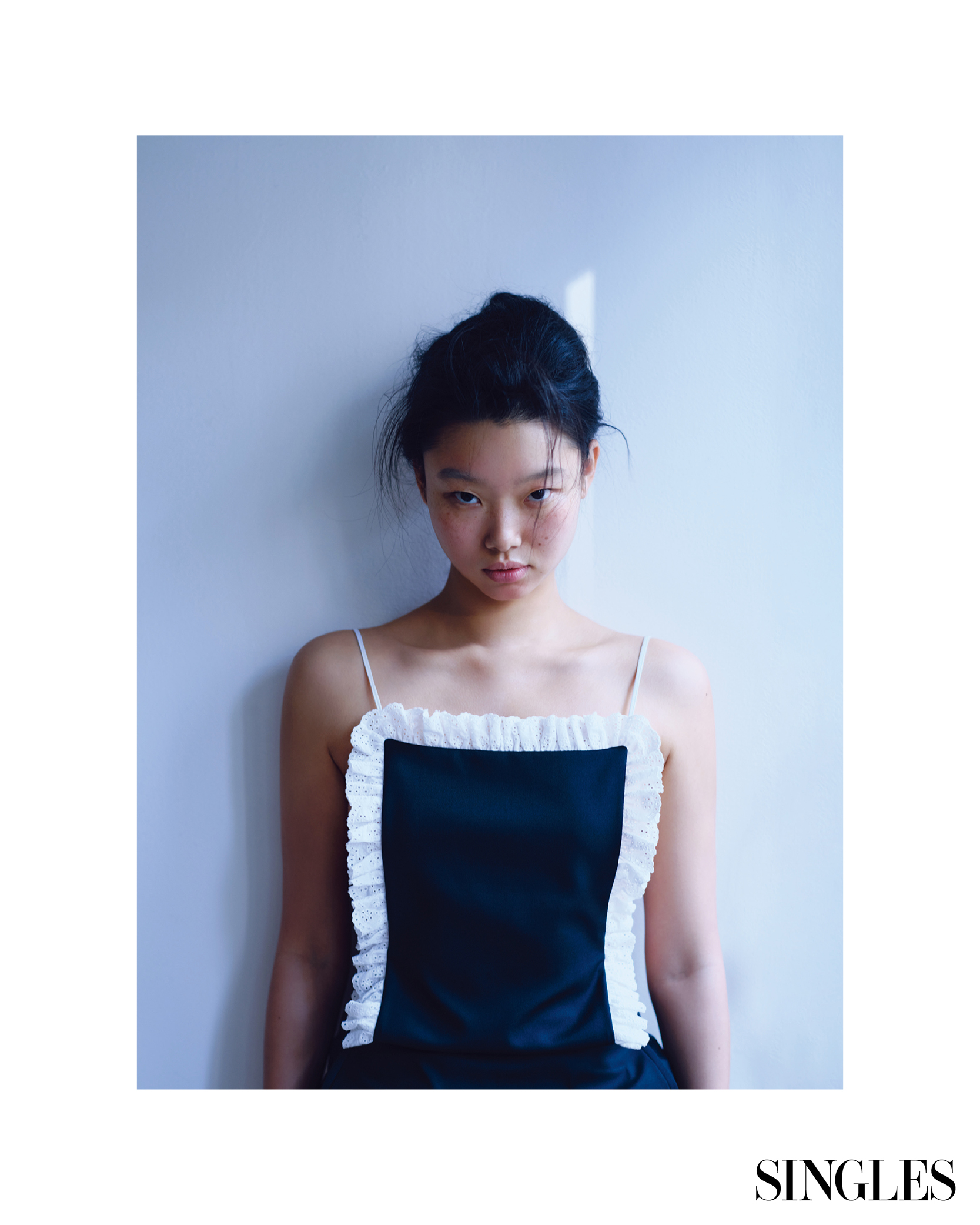 싱글즈 12월 호 패션 화보 이미지 