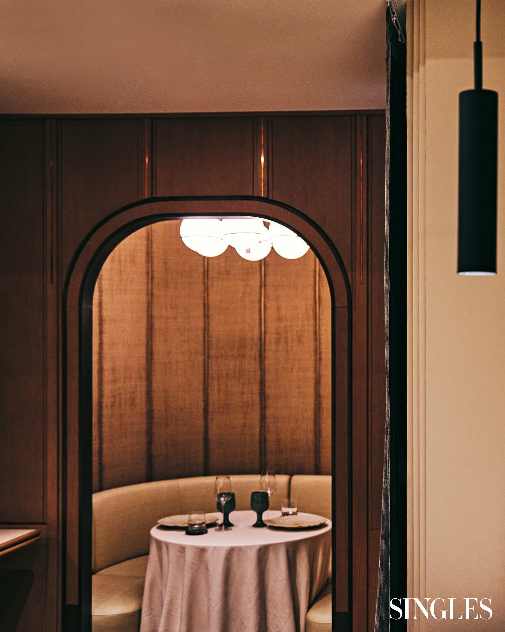 레스토랑 기와장의 모습