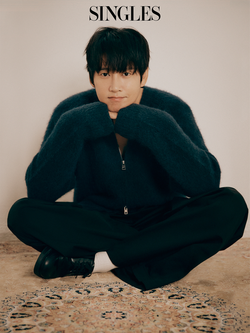 박성훈의 싱글즈 11월 호 화보 이미지