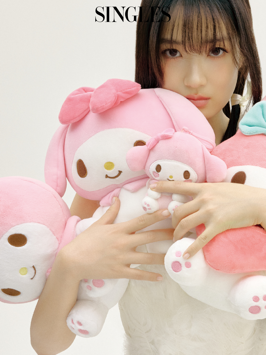 싱글즈 2026년 1월 호 김혜윤 화보 이미지