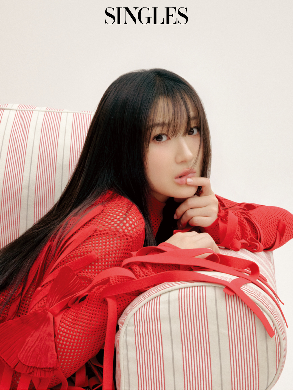 싱글즈 2026년 1월 호 김혜윤 화보 이미지