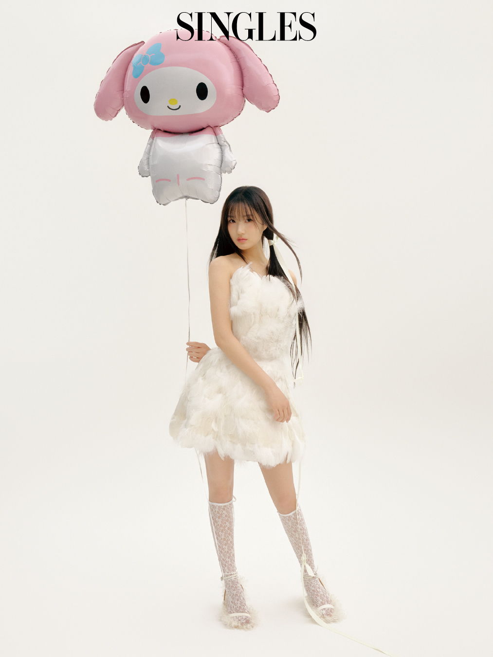 싱글즈 2026년 1월 호 김혜윤 화보 이미지