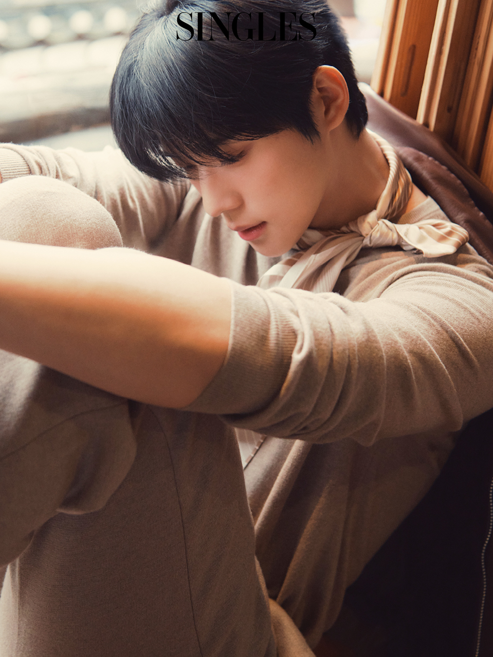 싱글즈 1월호 은애하는 도적님아 문상민 화보 이미지