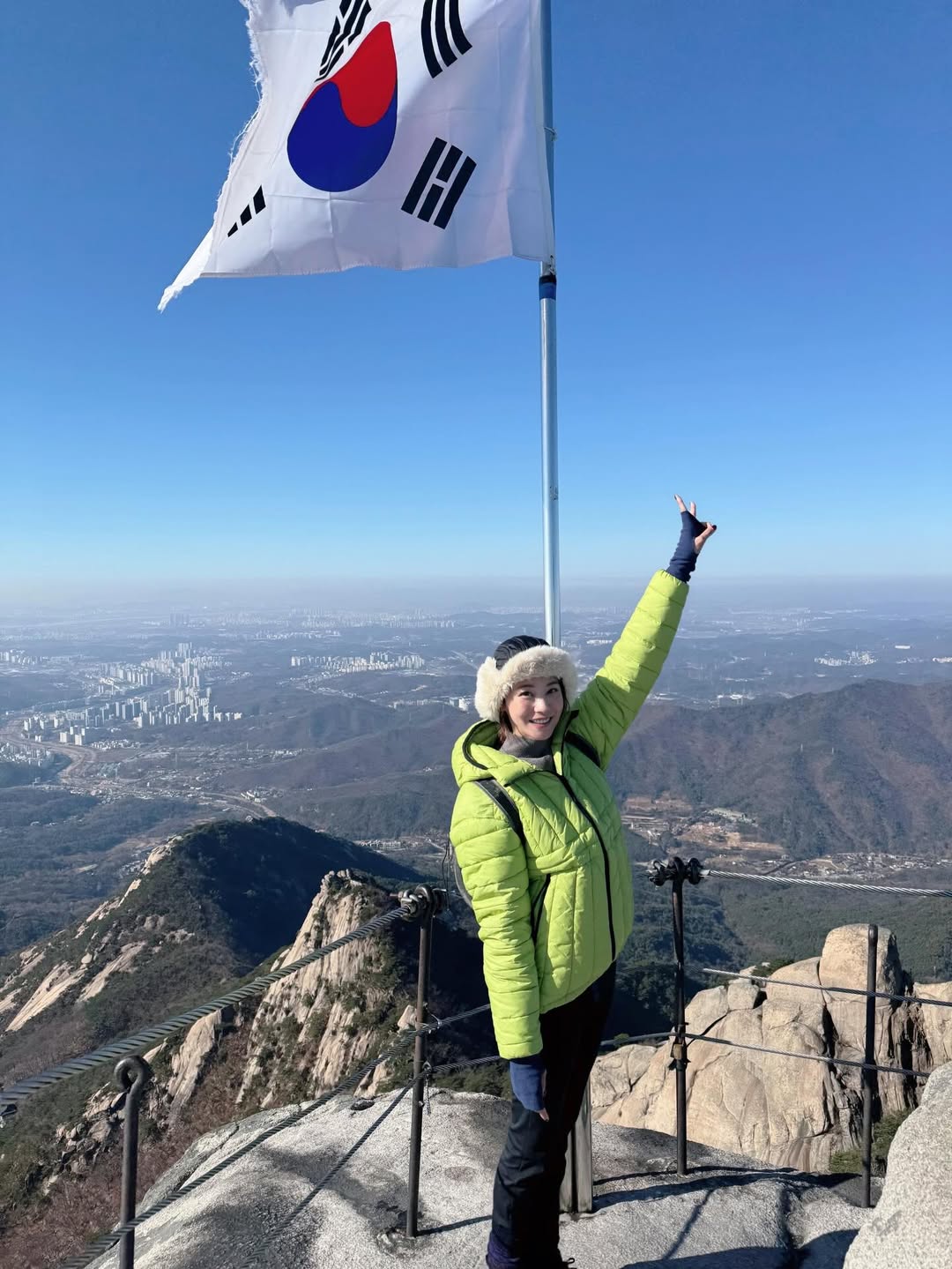 이미지 출처 : 유인영 인스타그램 @country_min