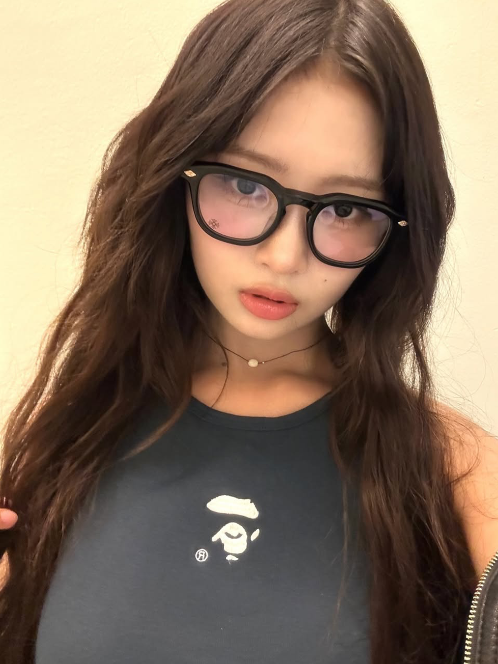 크롬하츠 처프 처프 아시안핏 블랙을 착용한 아이브 레이